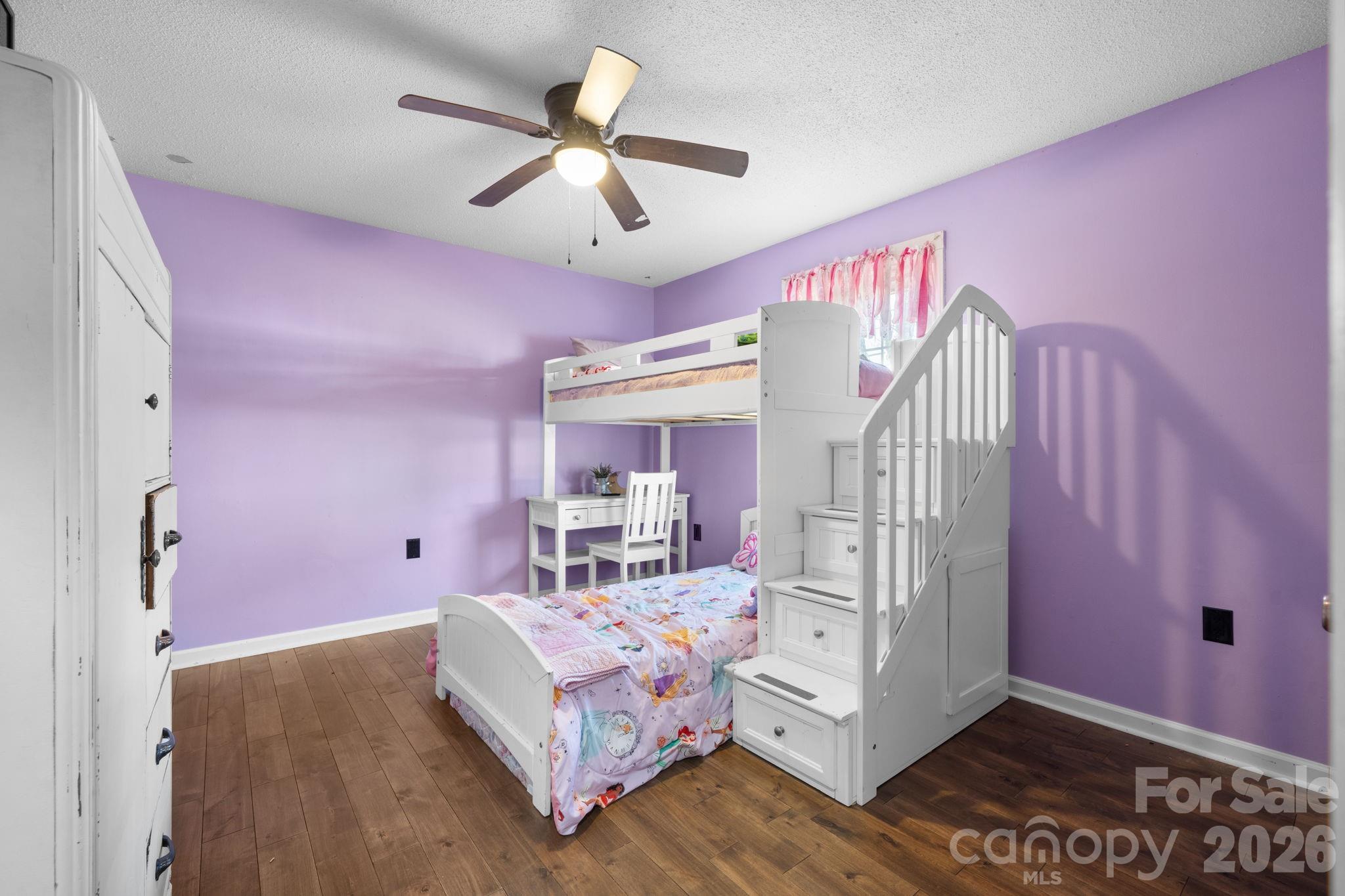 606 Prospect Street NW — Lenoir