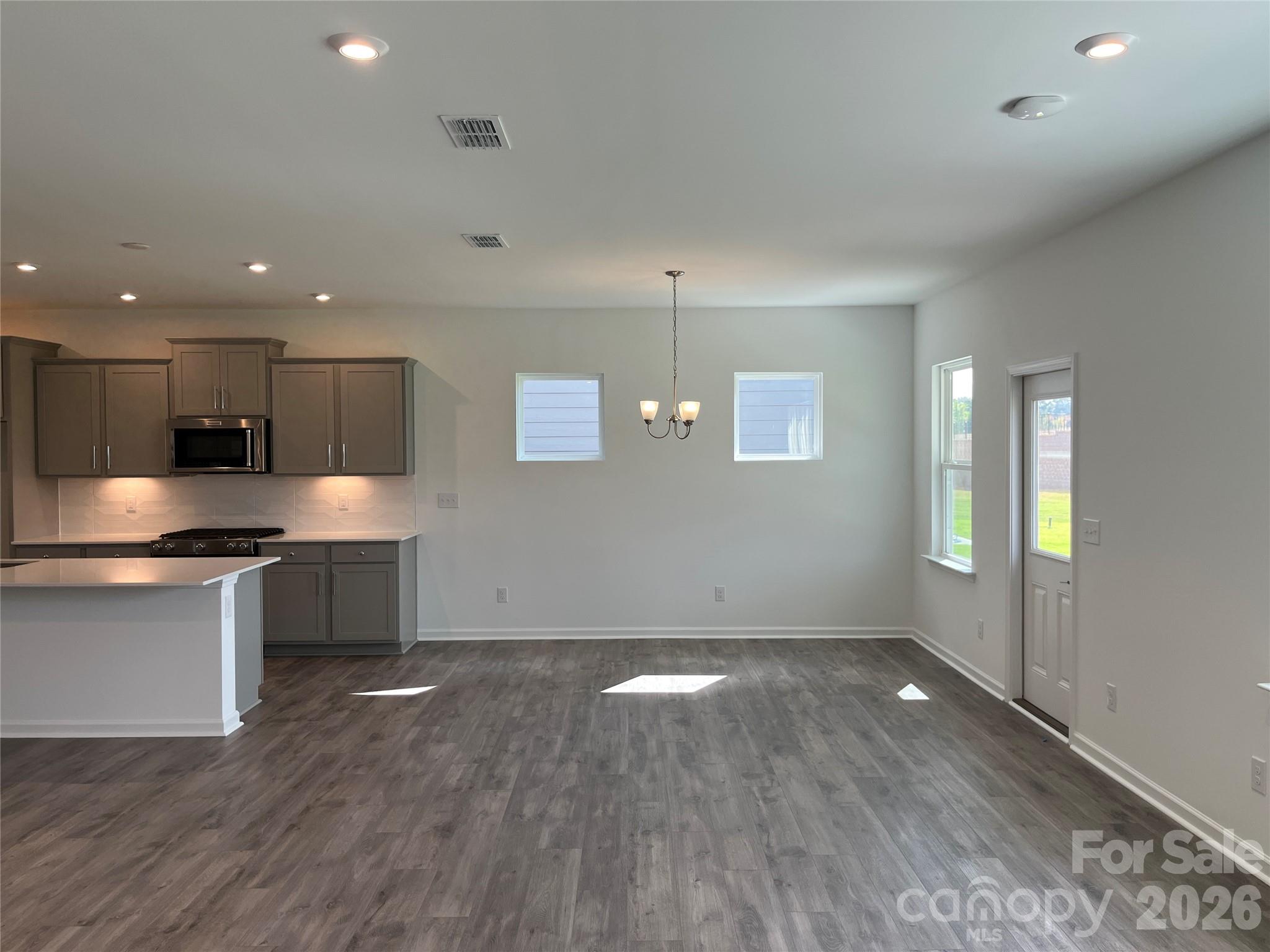 12113 Bradshaw Court — Charlotte