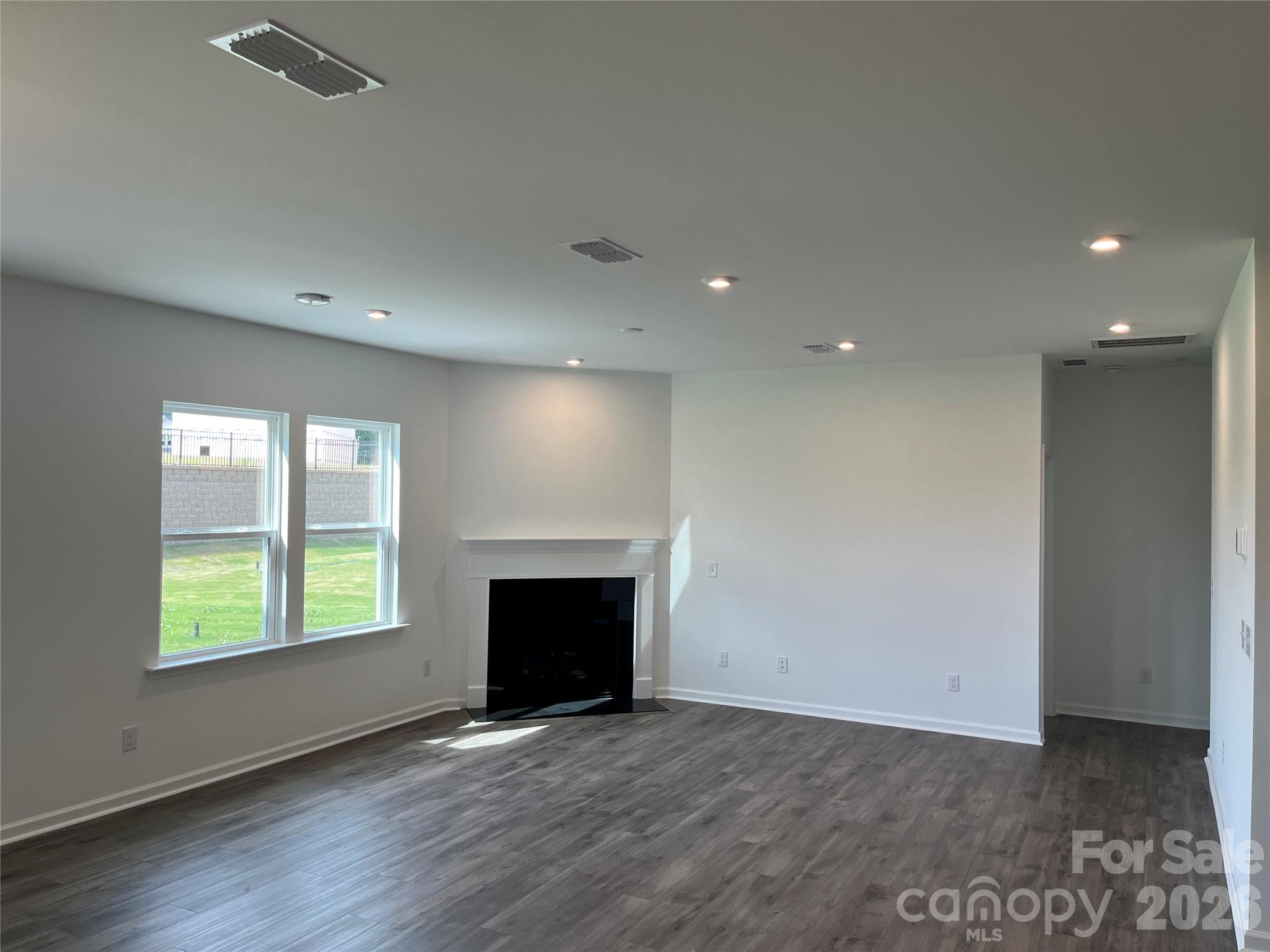 12113 Bradshaw Court — Charlotte