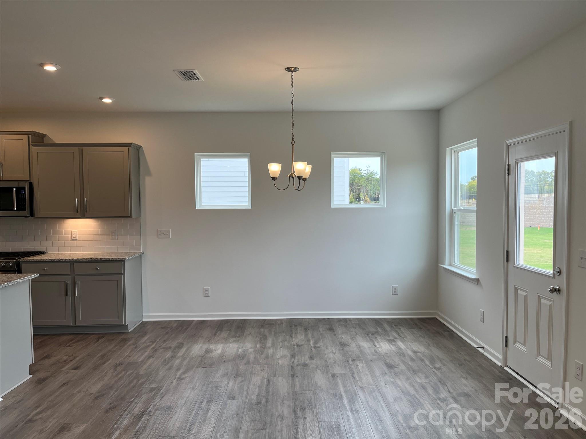 12121 Bradshaw Court — Charlotte