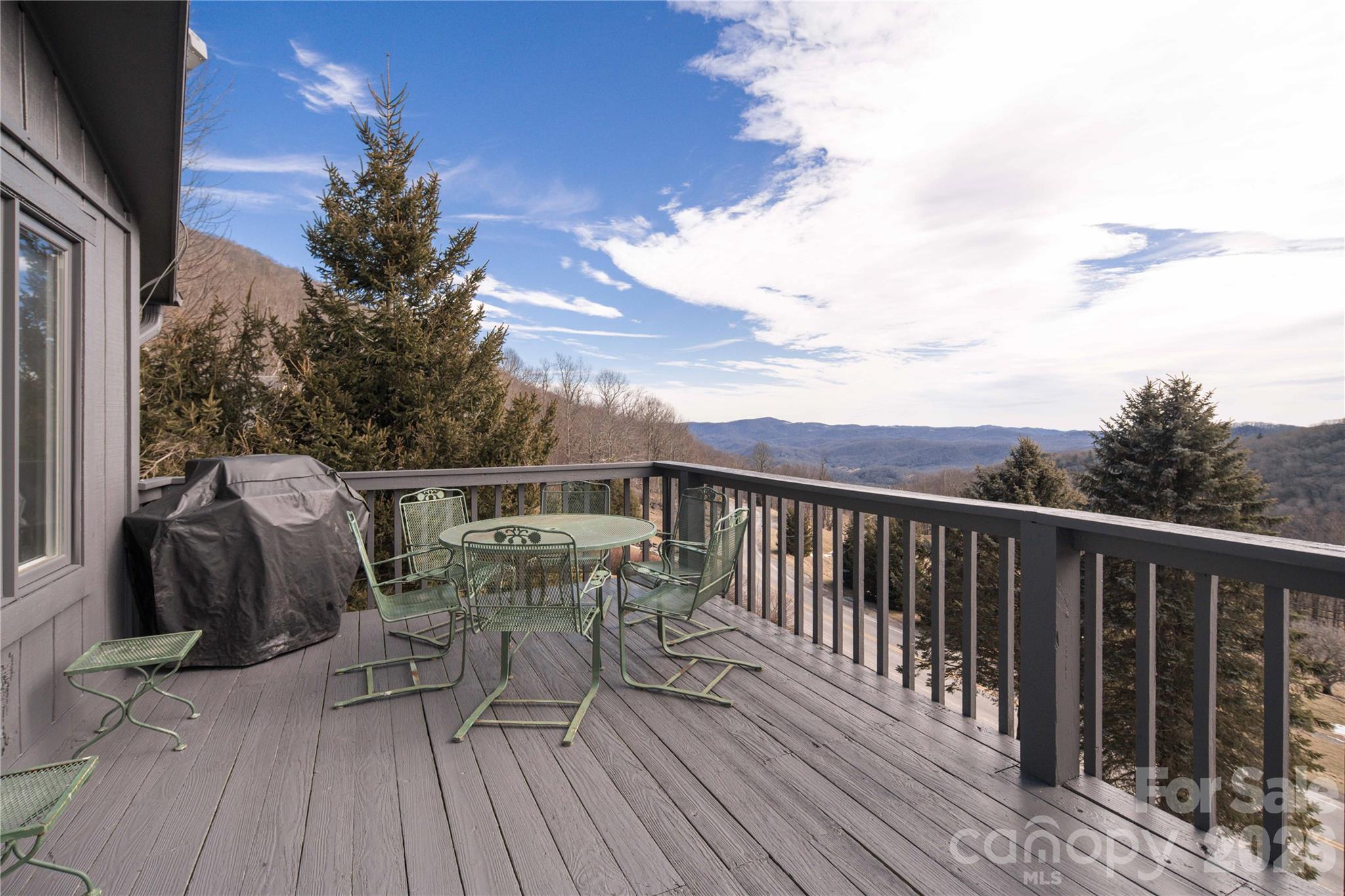 1628 Skyland Drive — Seven Devils