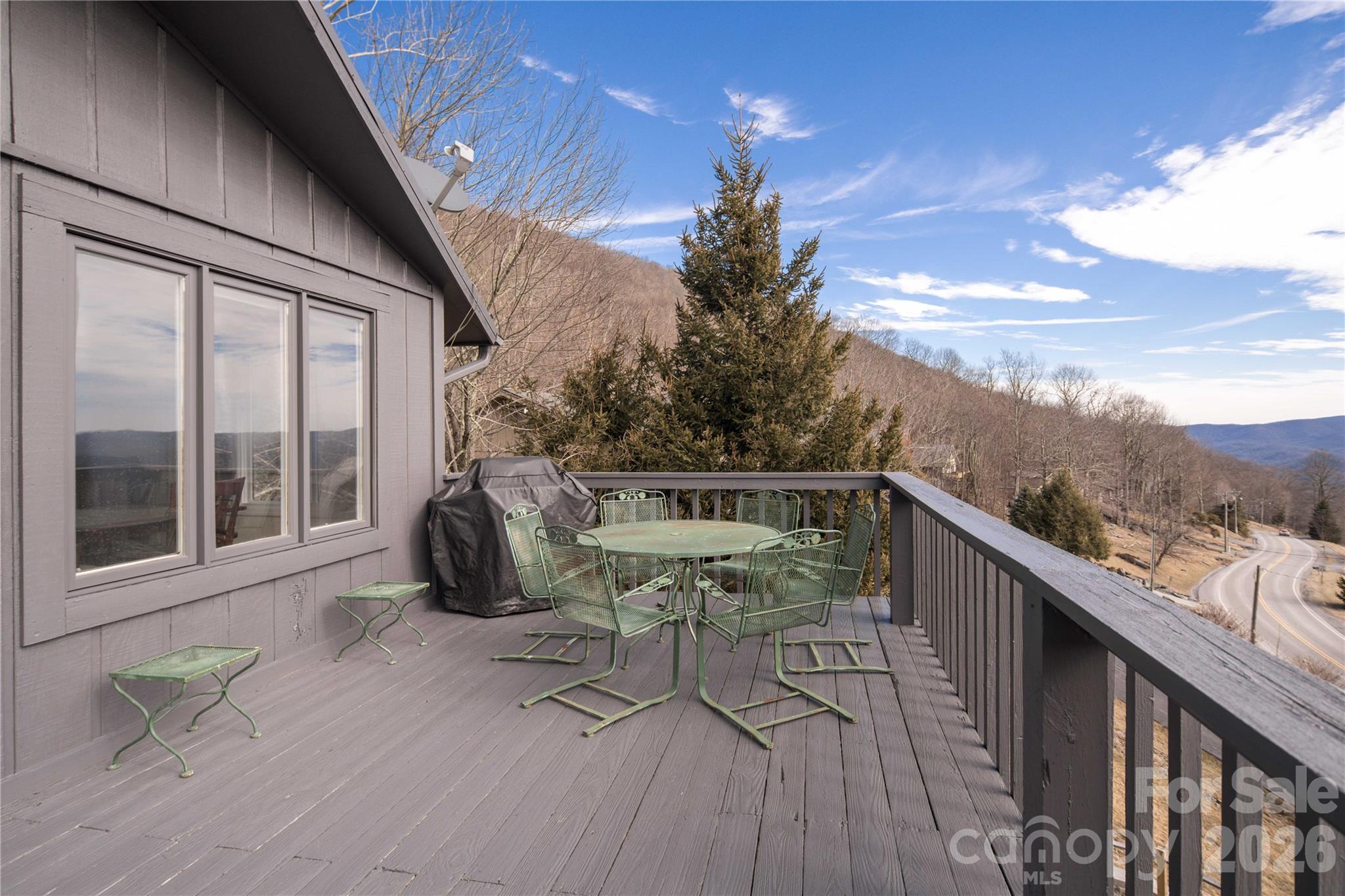1628 Skyland Drive — Seven Devils
