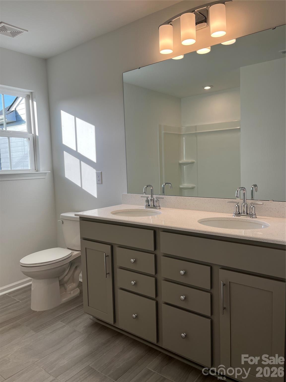 12061 Bradshaw Court — Charlotte
