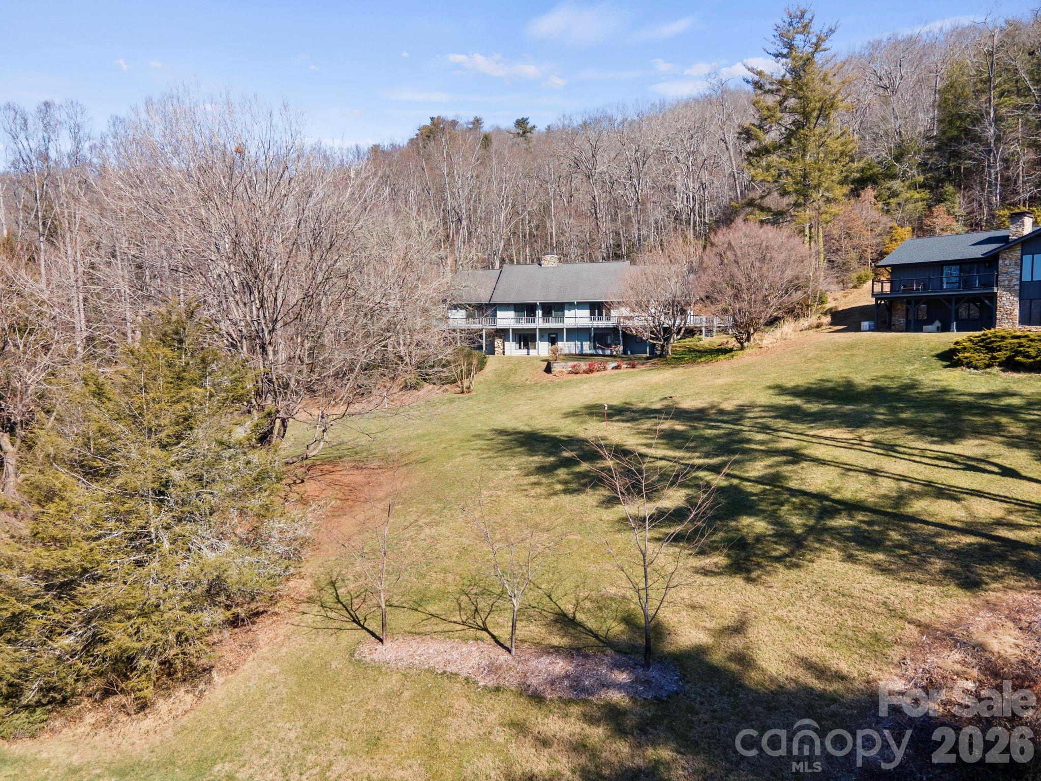 404 W Browning Road — Hendersonville