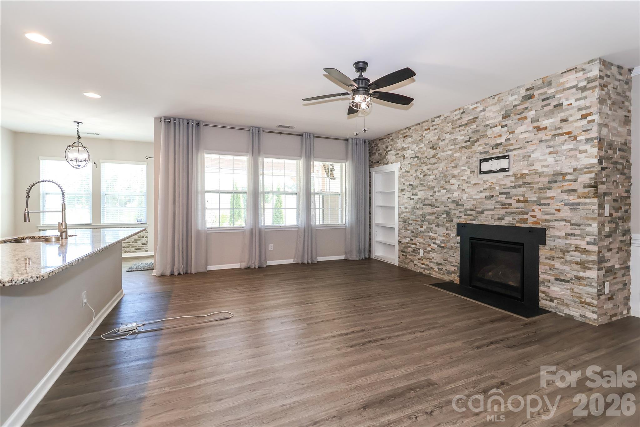 180 N Cromwell Drive — Mooresville
