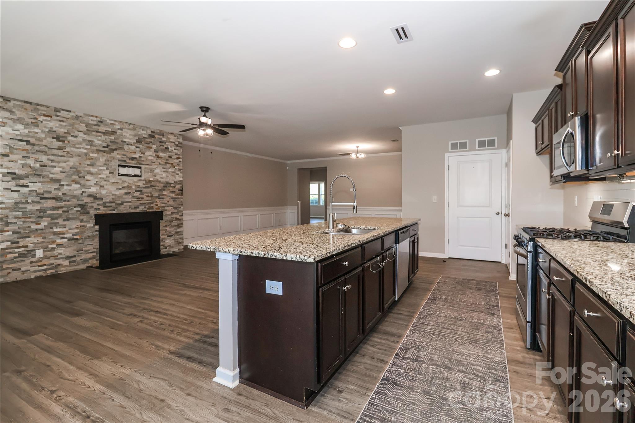 180 N Cromwell Drive — Mooresville