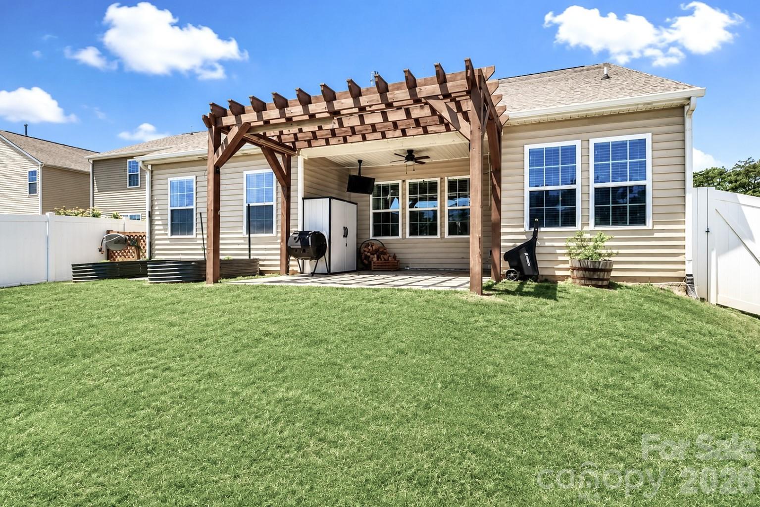 180 N Cromwell Drive — Mooresville