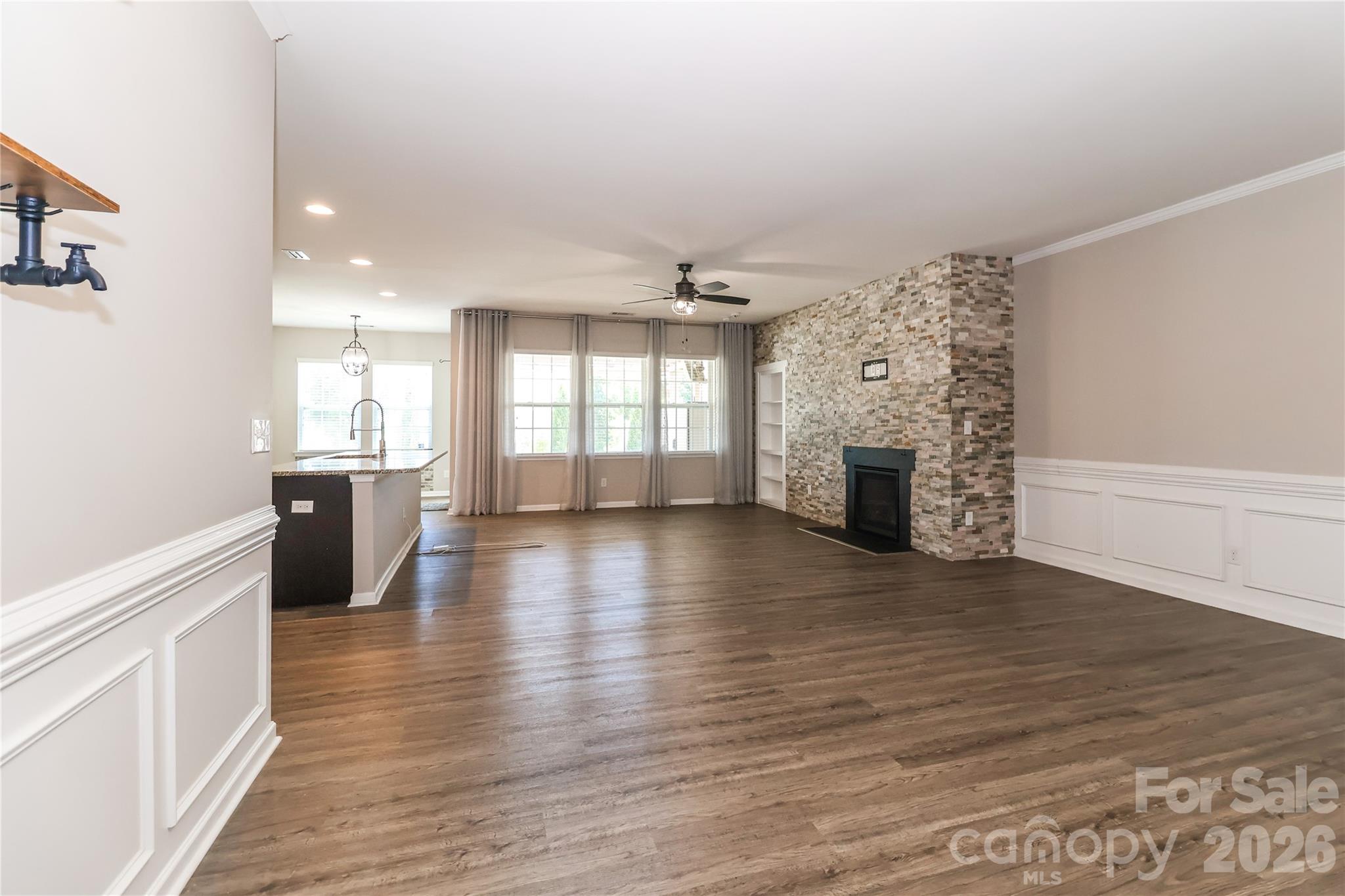180 N Cromwell Drive — Mooresville