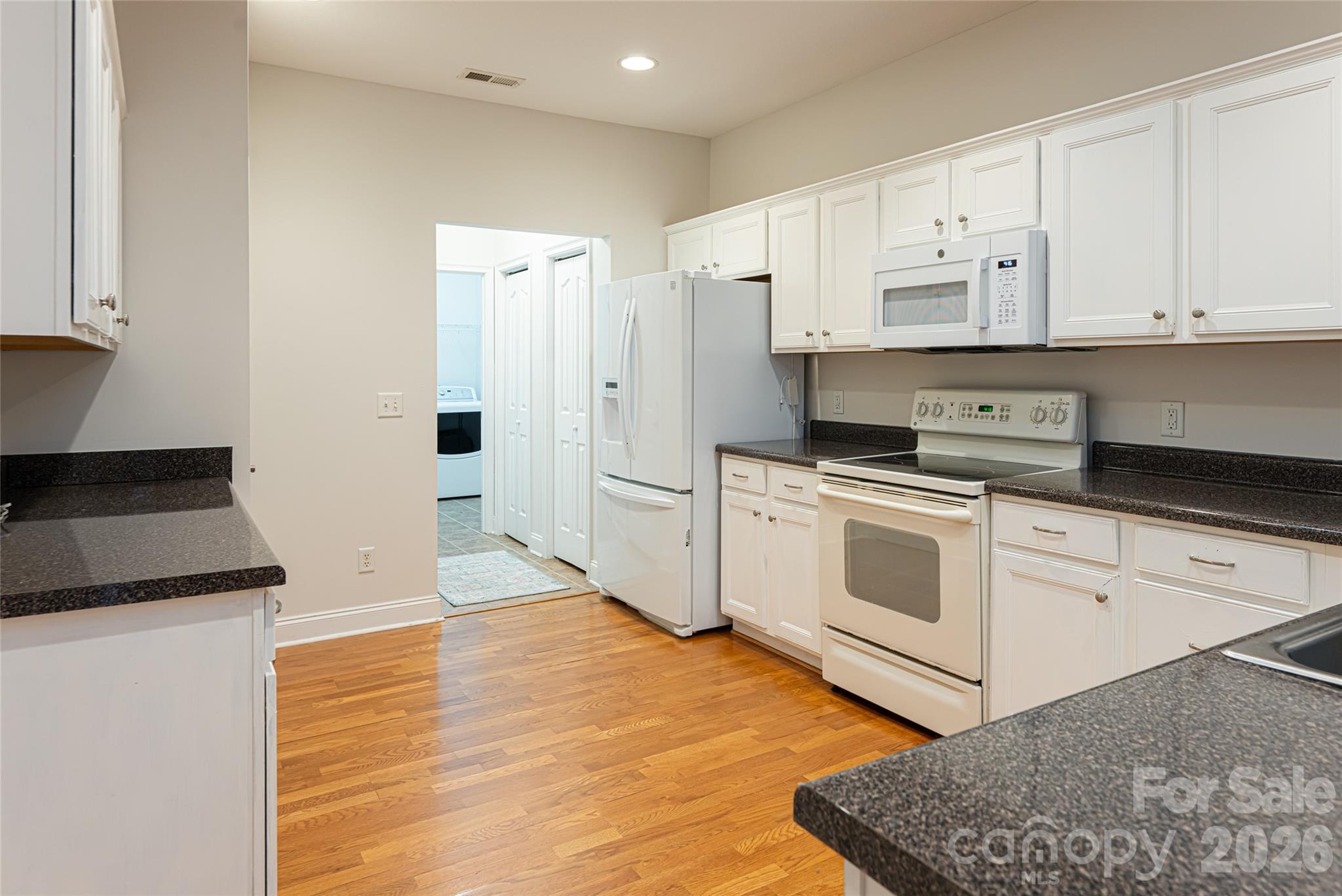 55 Outlook Circle — Swannanoa