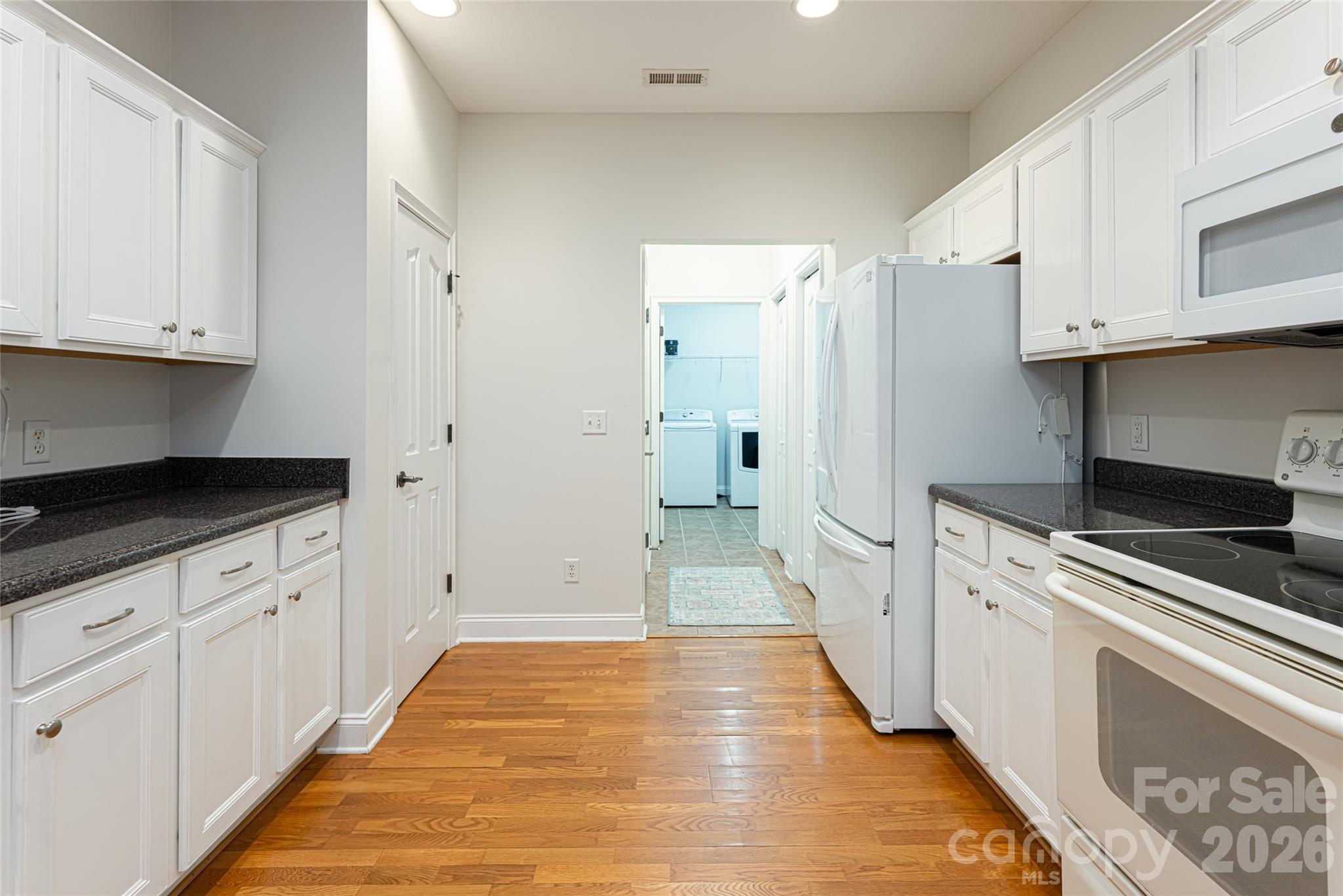 55 Outlook Circle — Swannanoa