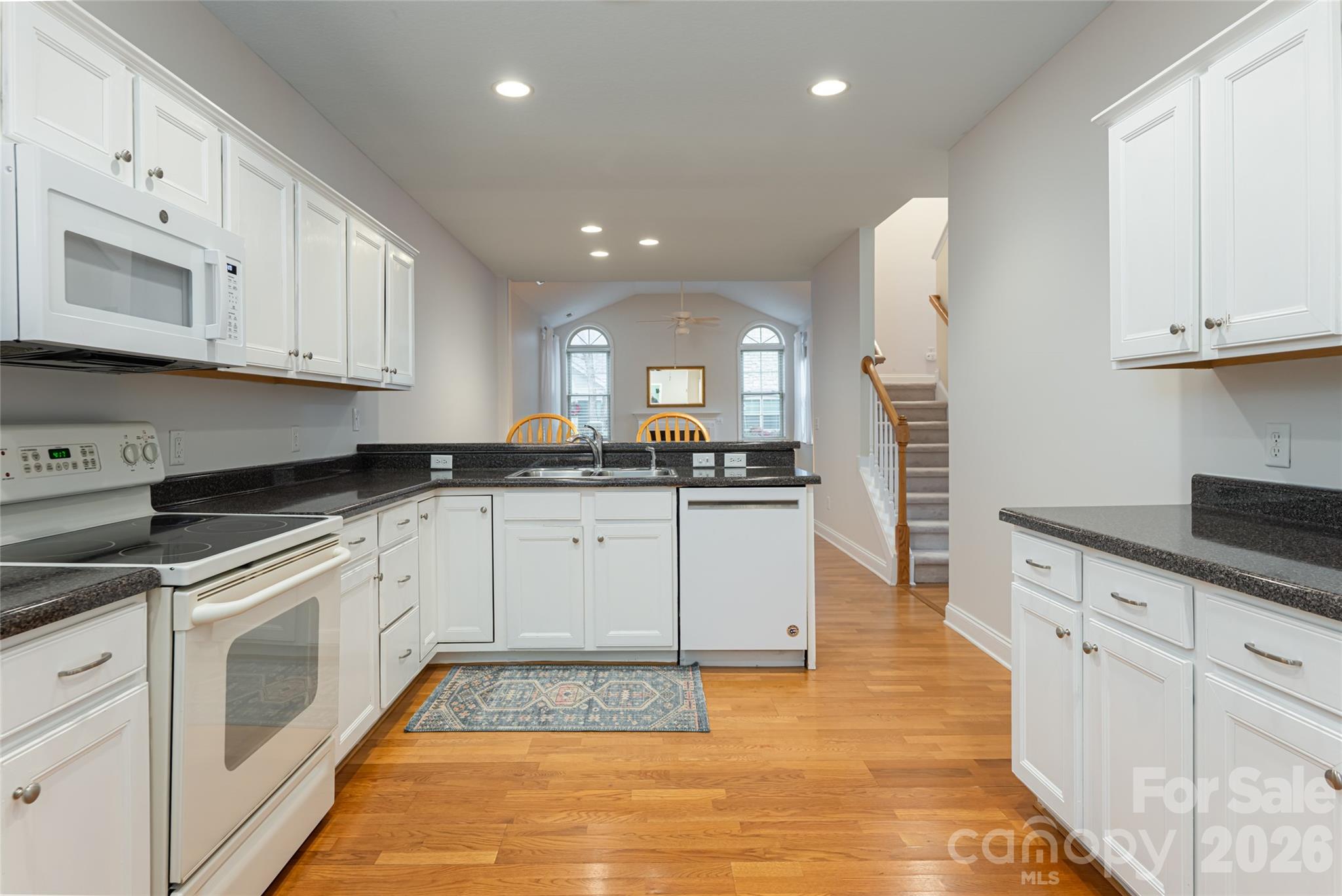 55 Outlook Circle — Swannanoa