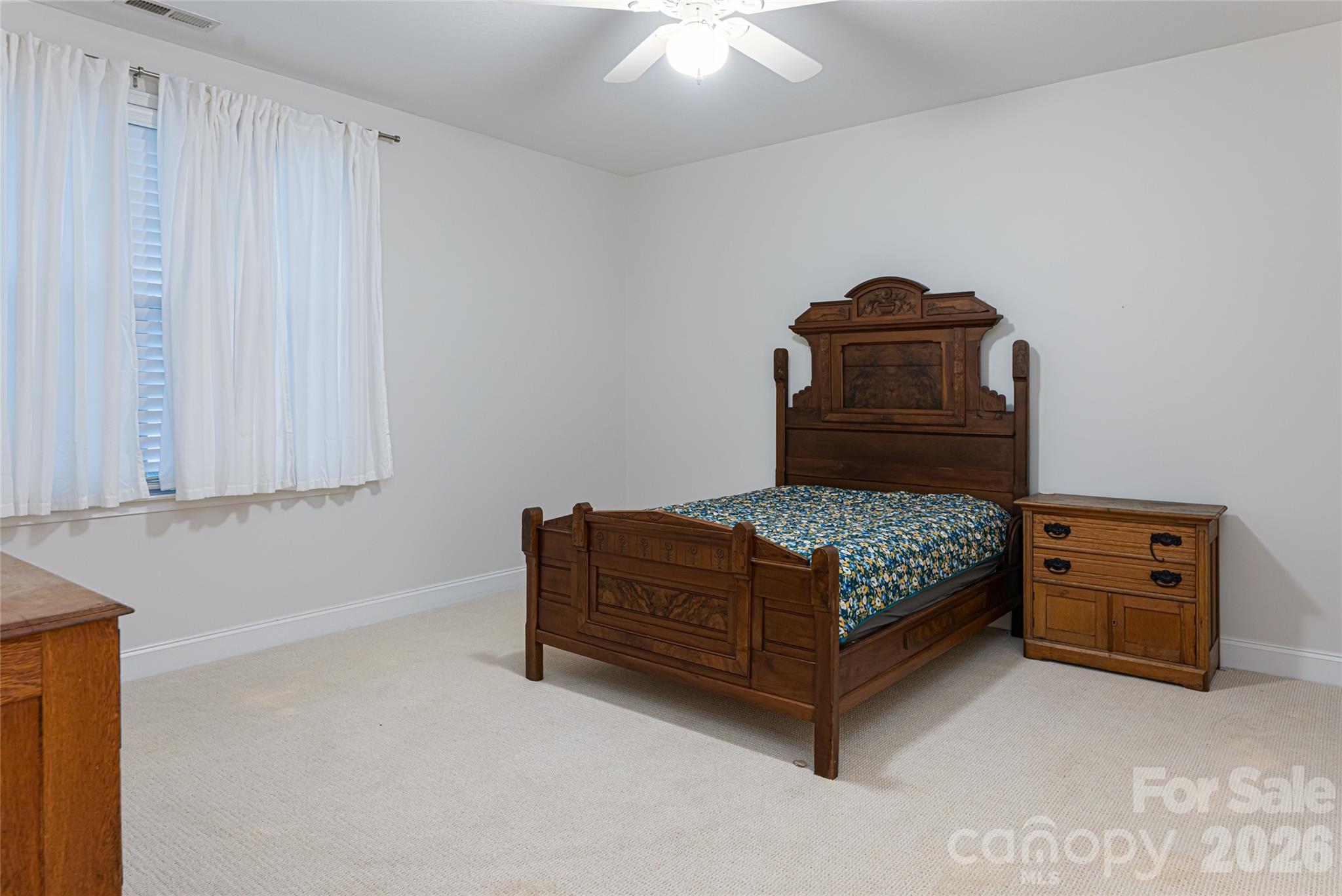 55 Outlook Circle — Swannanoa