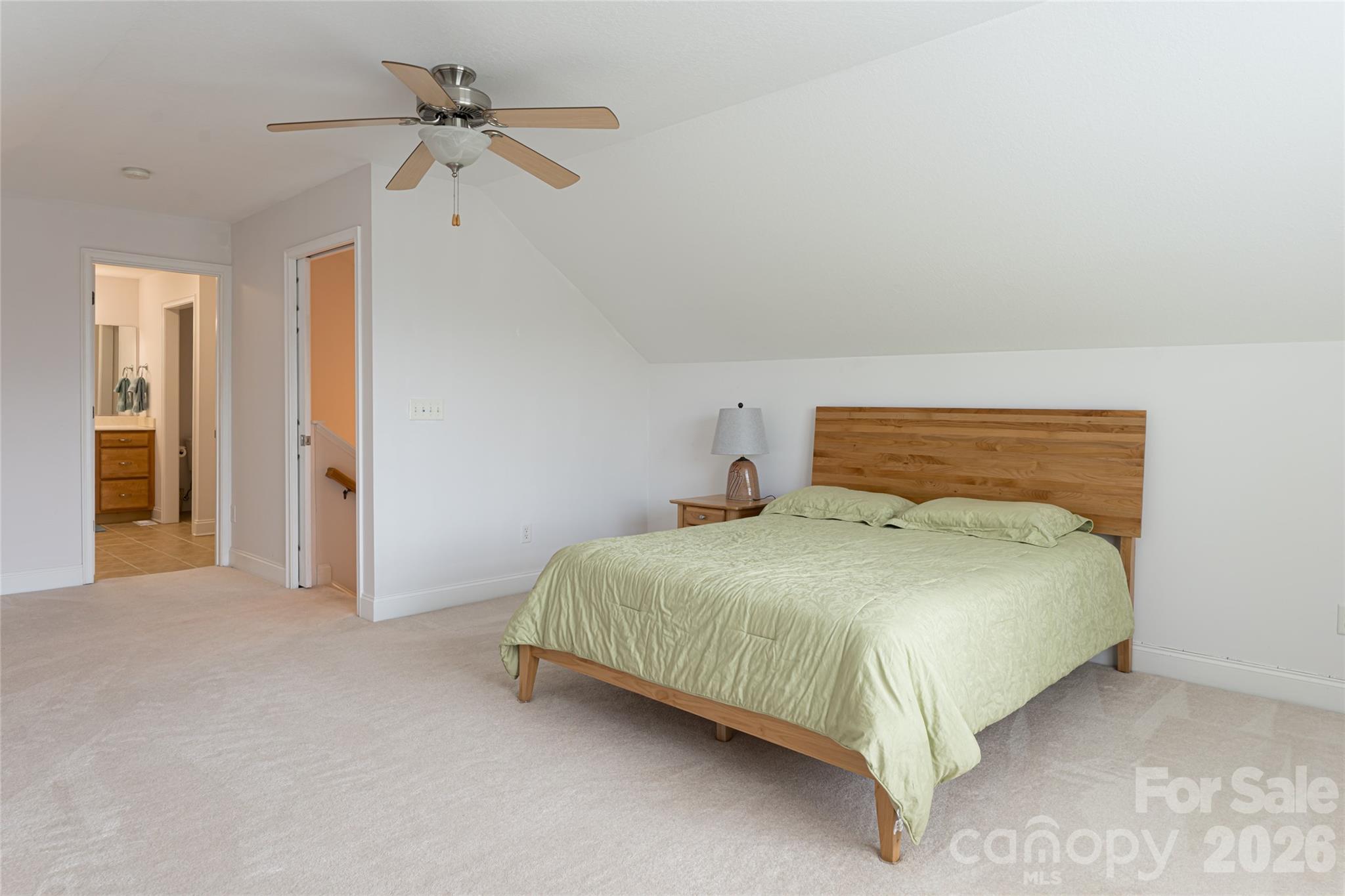 55 Outlook Circle — Swannanoa