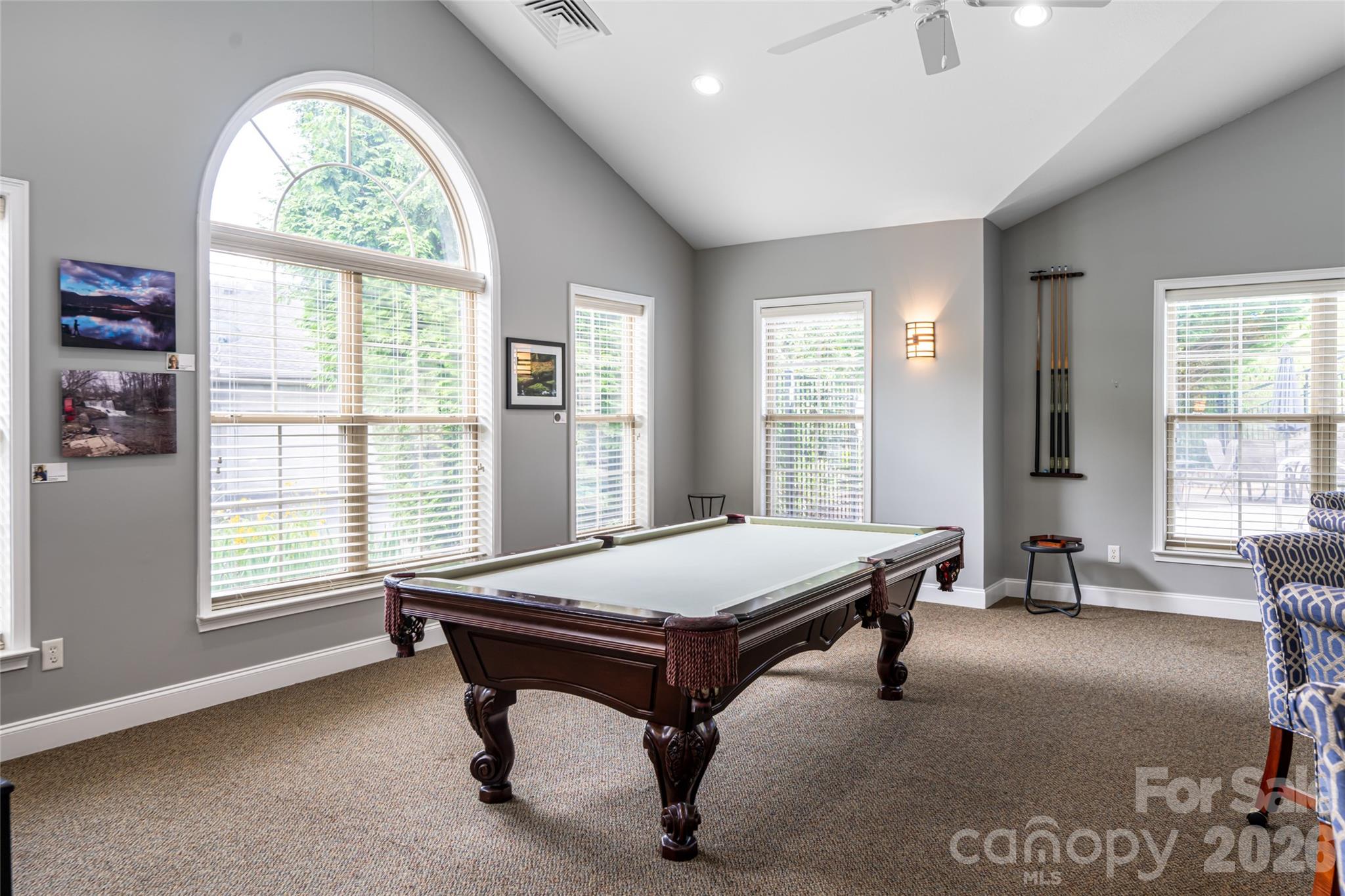 55 Outlook Circle — Swannanoa