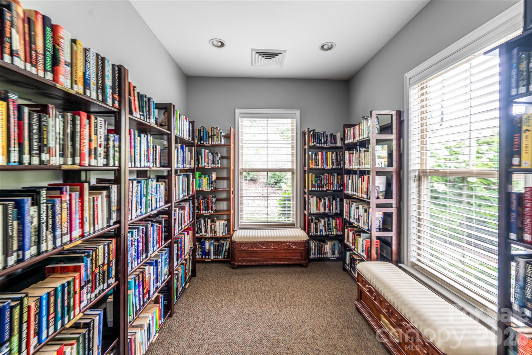 55 Outlook Circle — Swannanoa