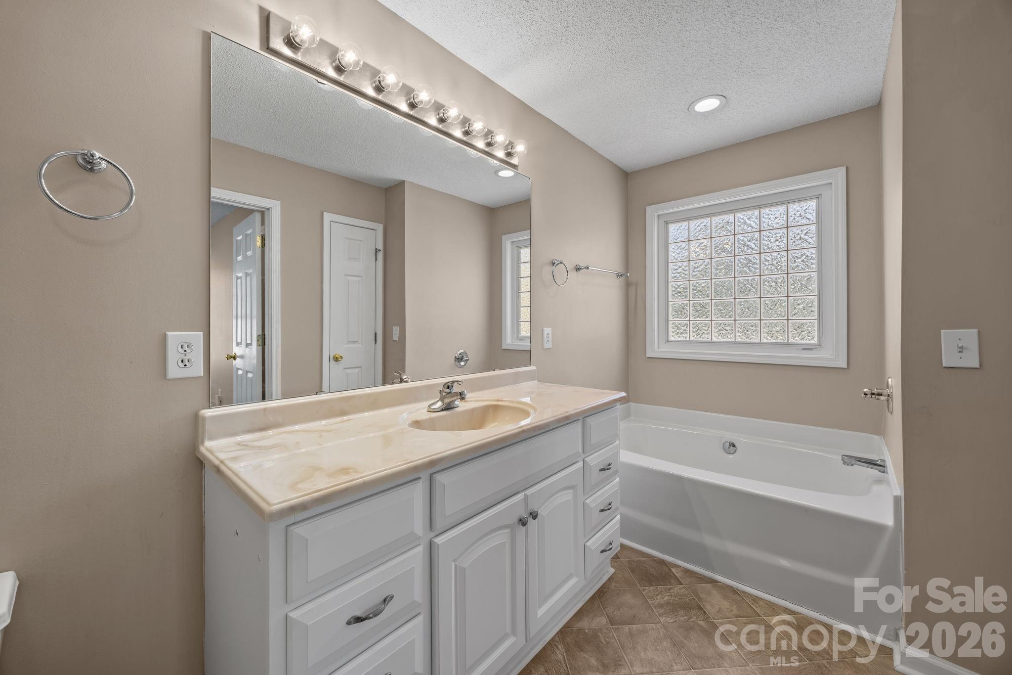 300 Chinaberry Drive — China Grove
