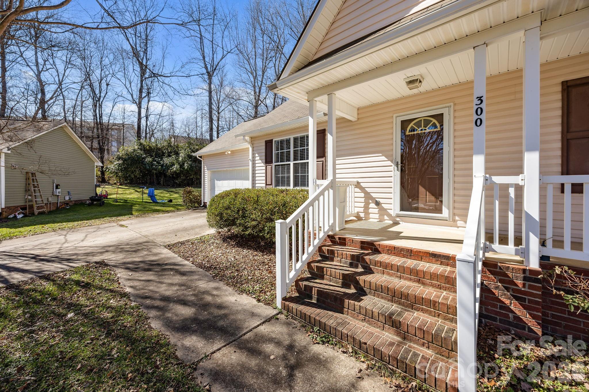 300 Chinaberry Drive — China Grove