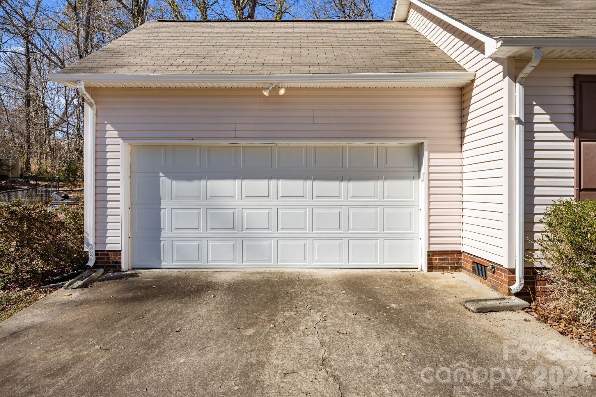 300 Chinaberry Drive — China Grove