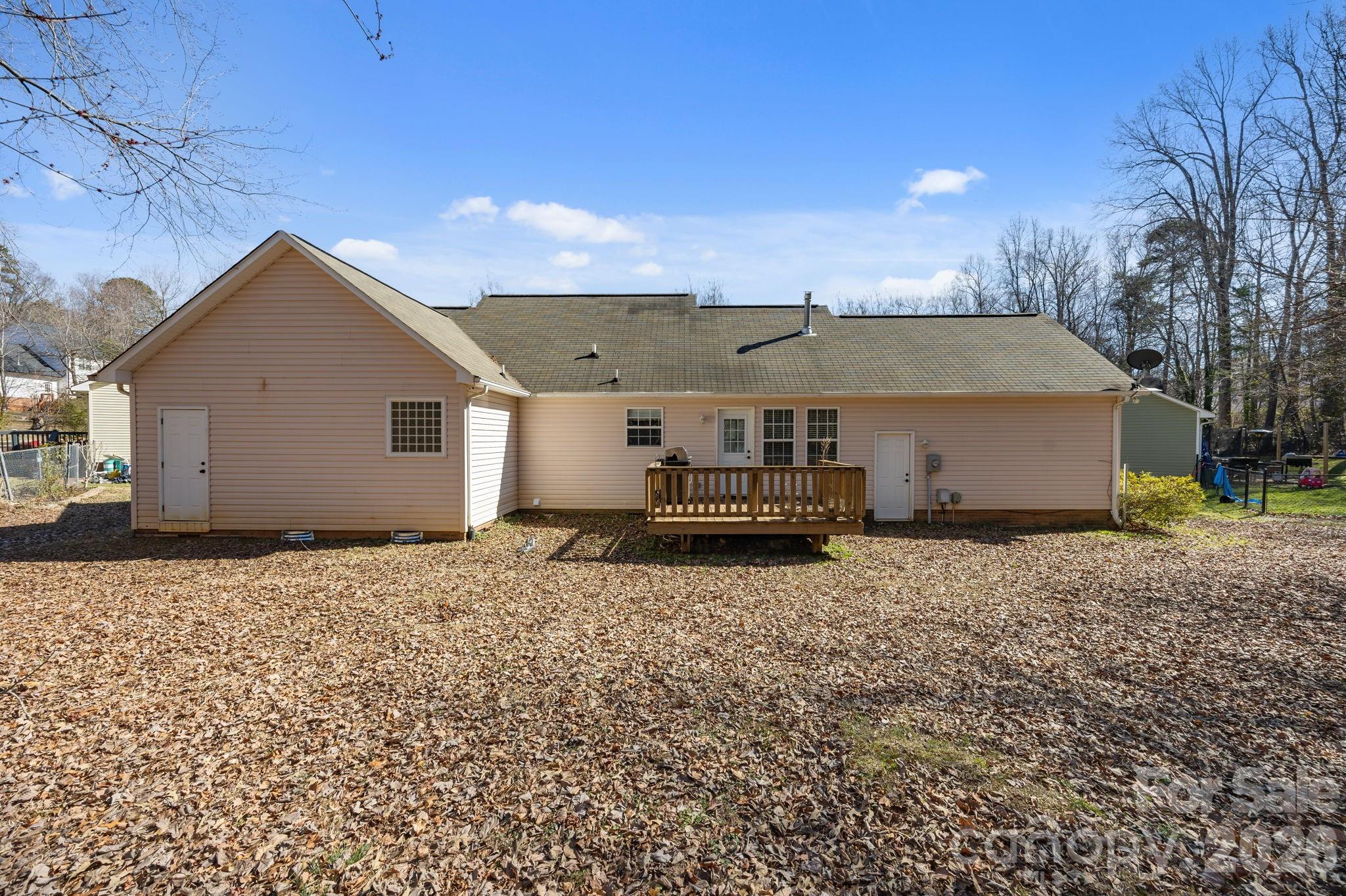 300 Chinaberry Drive — China Grove