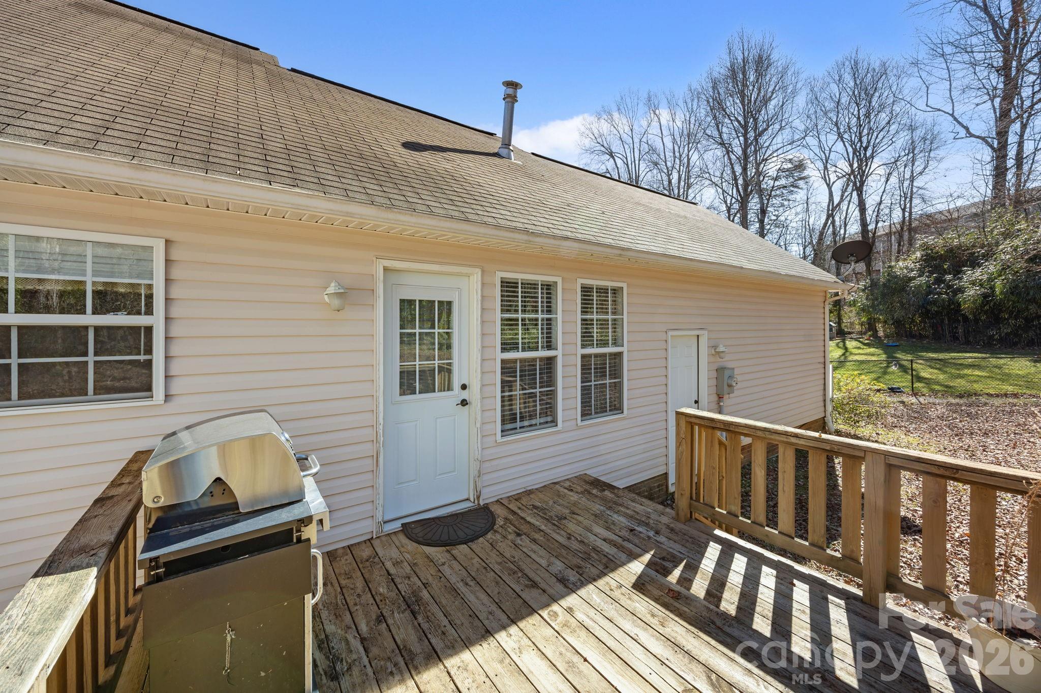 300 Chinaberry Drive — China Grove