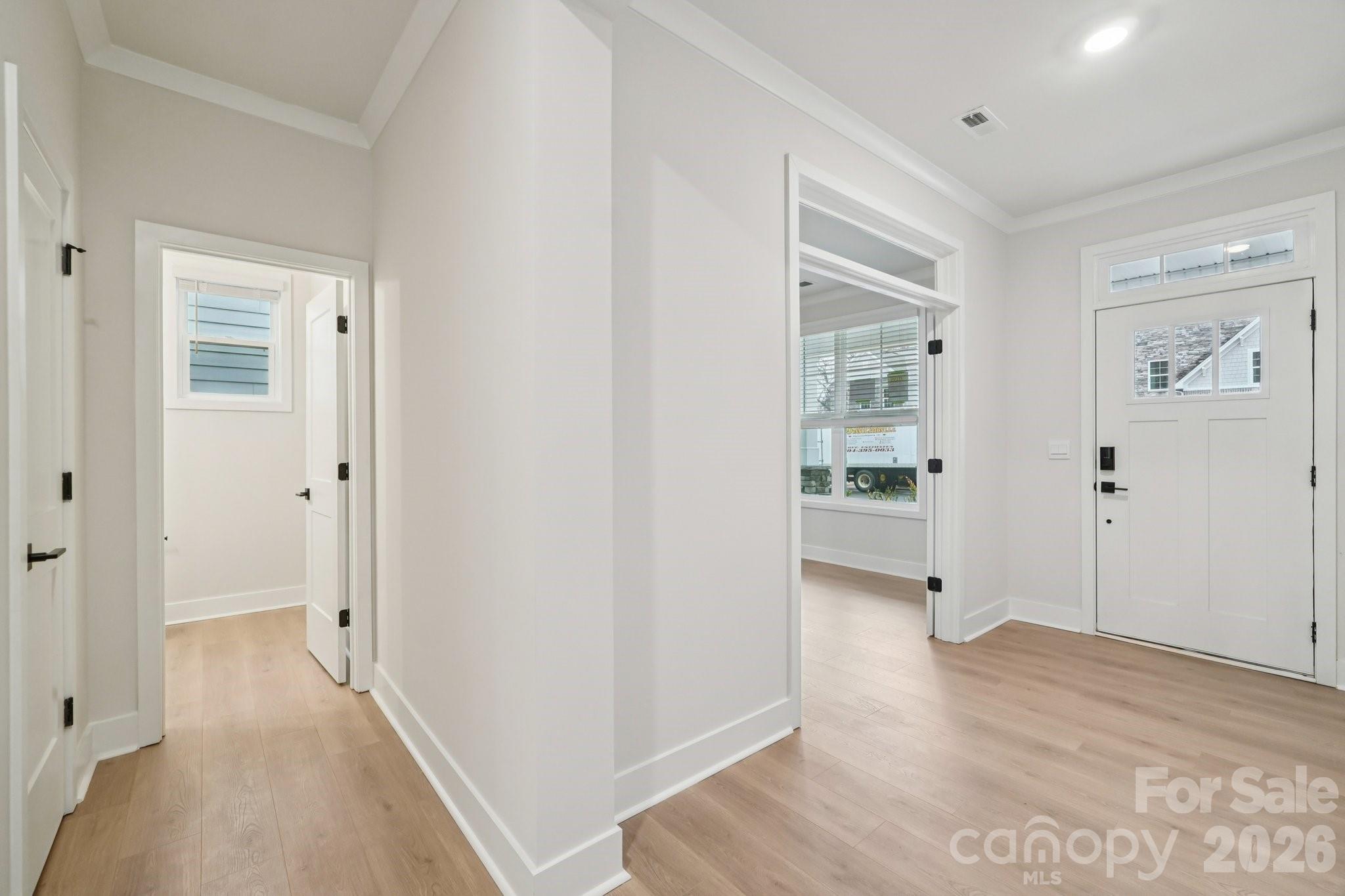 9107 Carver Avenue — Huntersville