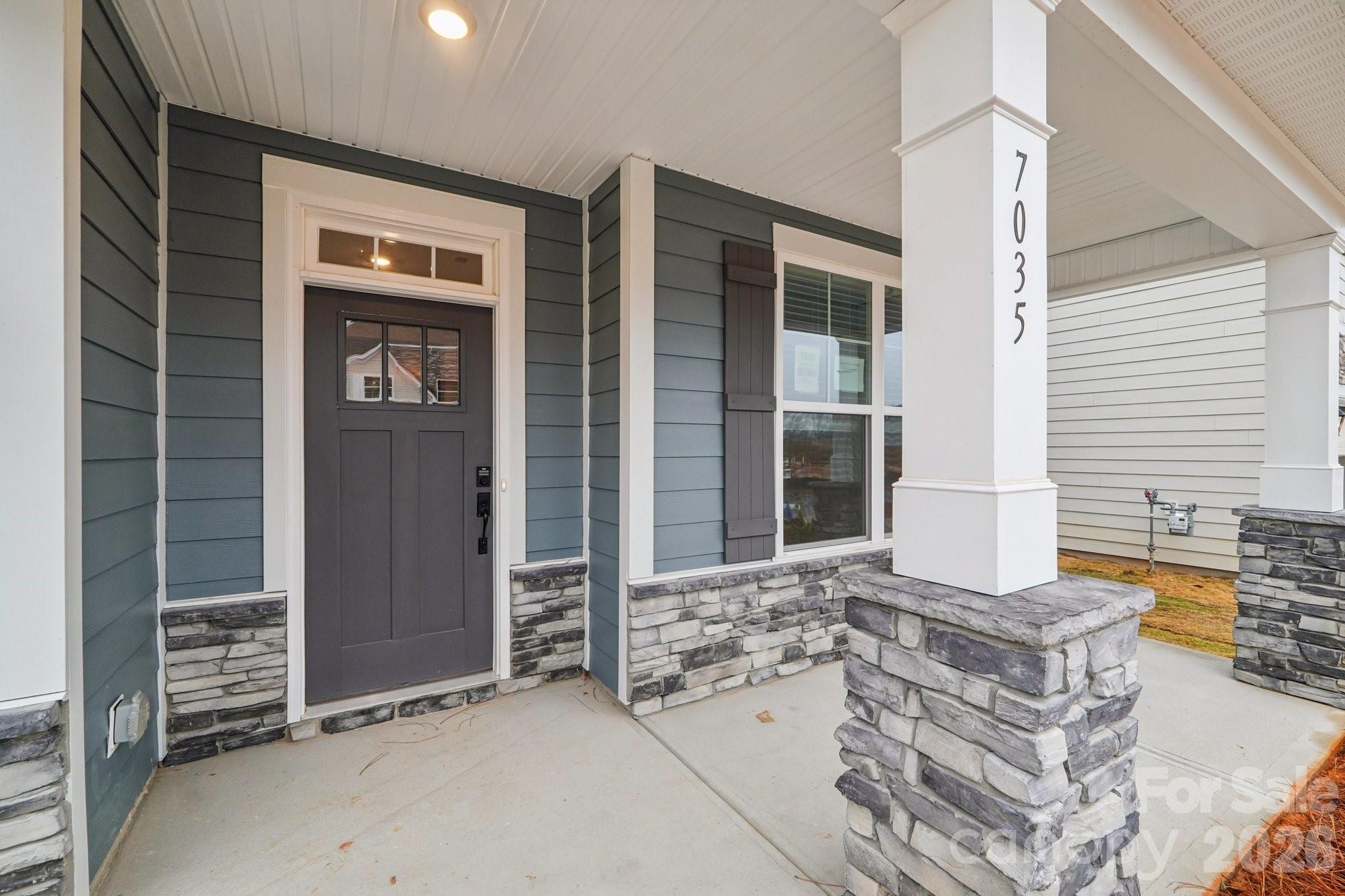 9107 Carver Avenue — Huntersville