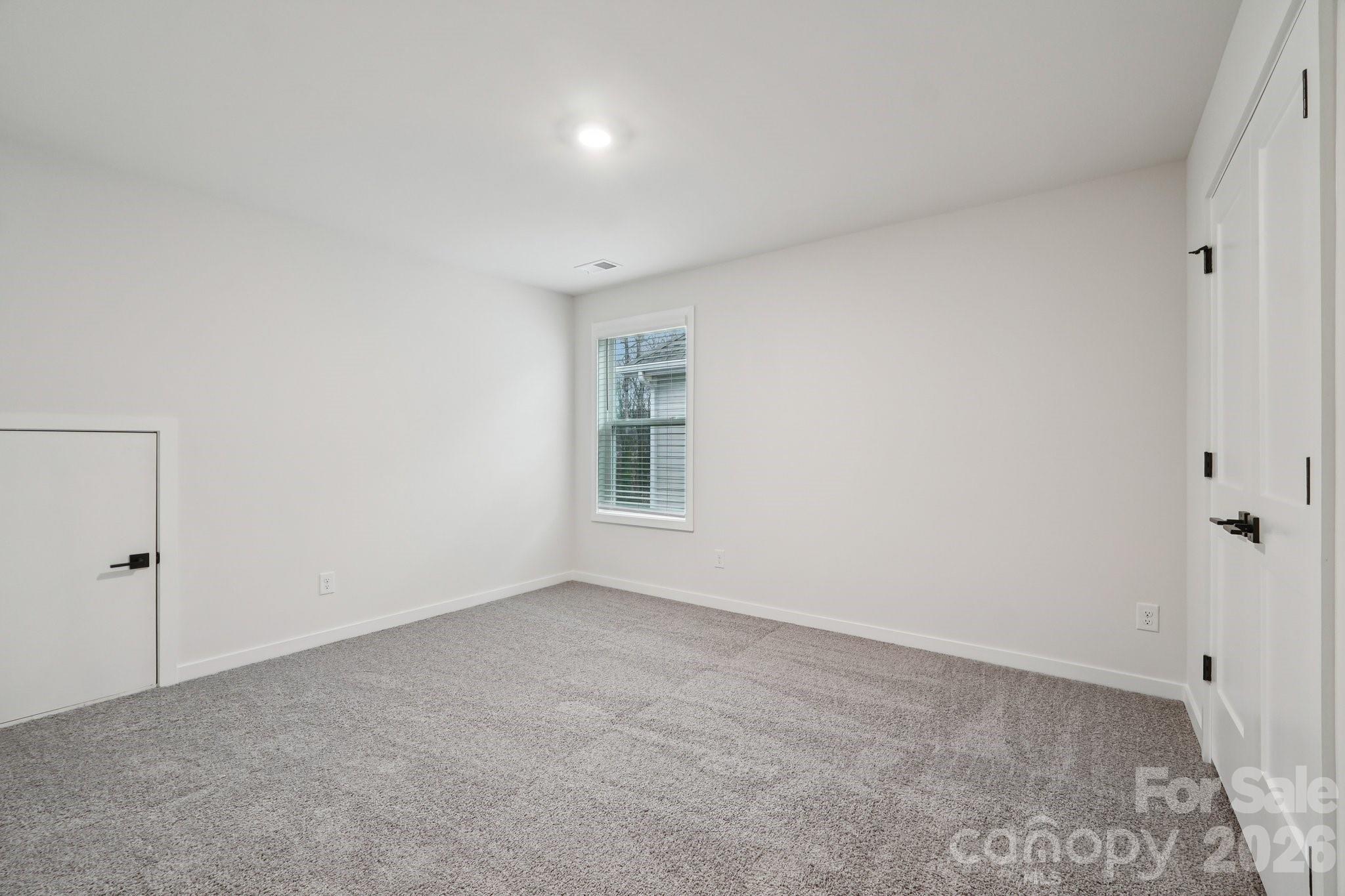 9107 Carver Avenue — Huntersville