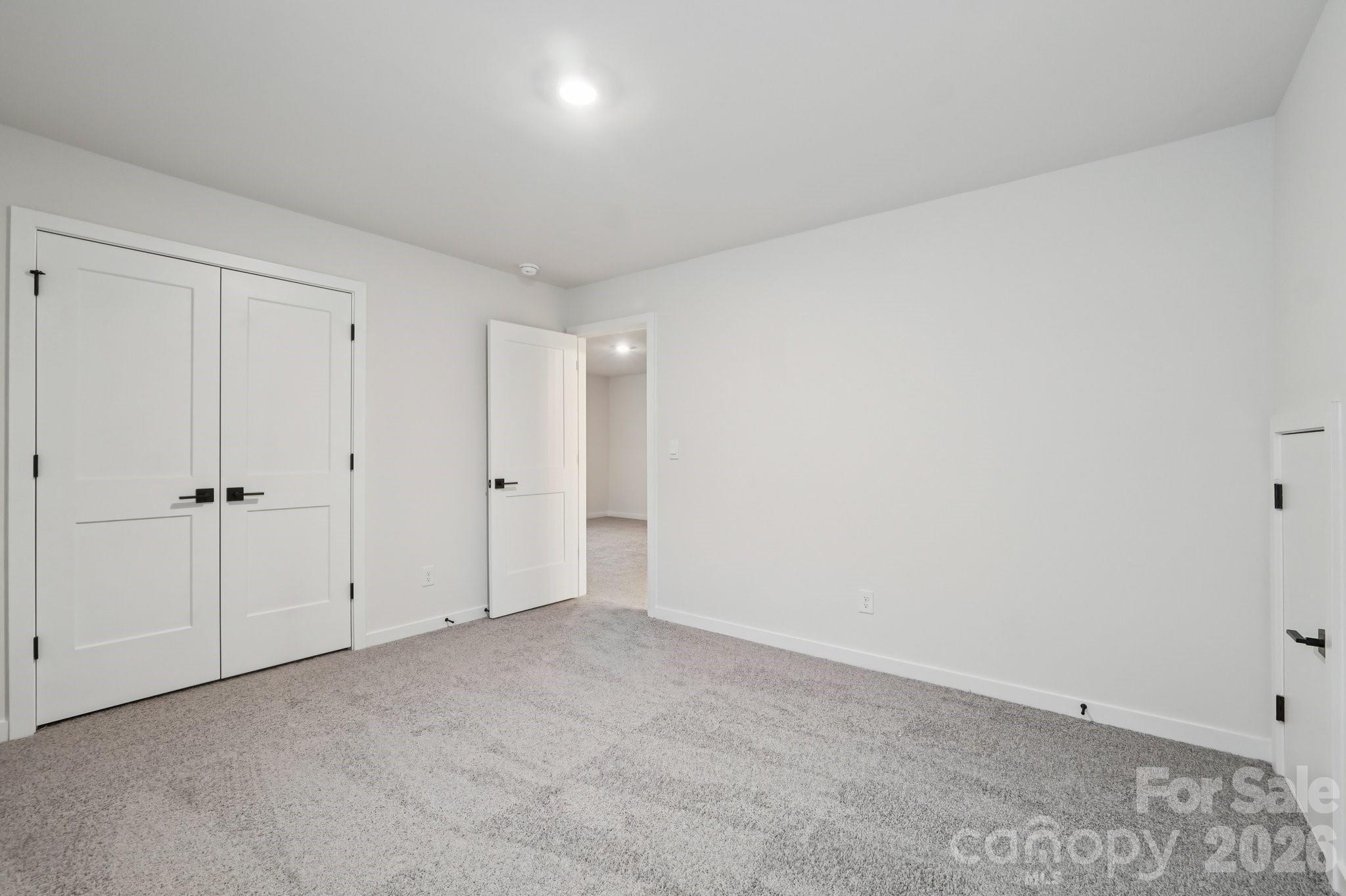 9107 Carver Avenue — Huntersville
