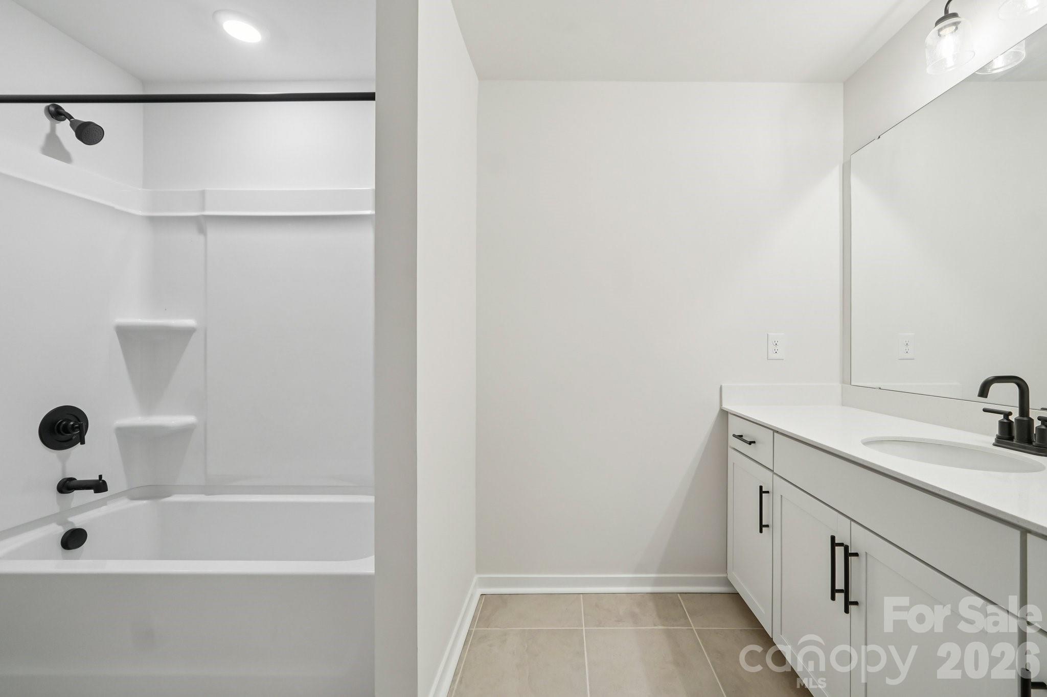 9107 Carver Avenue — Huntersville