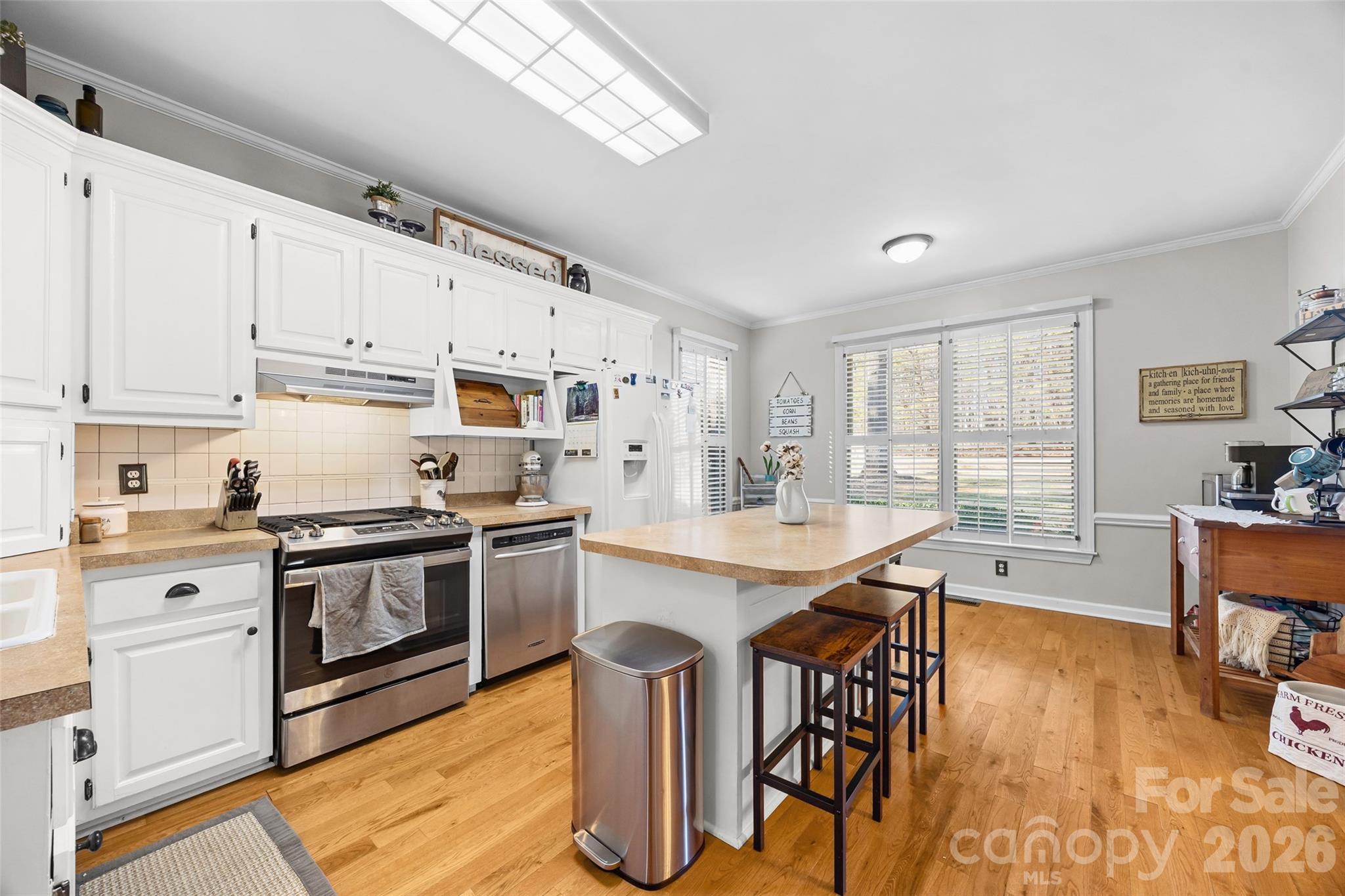 3470 Victorian Hills Drive #32 — Richburg