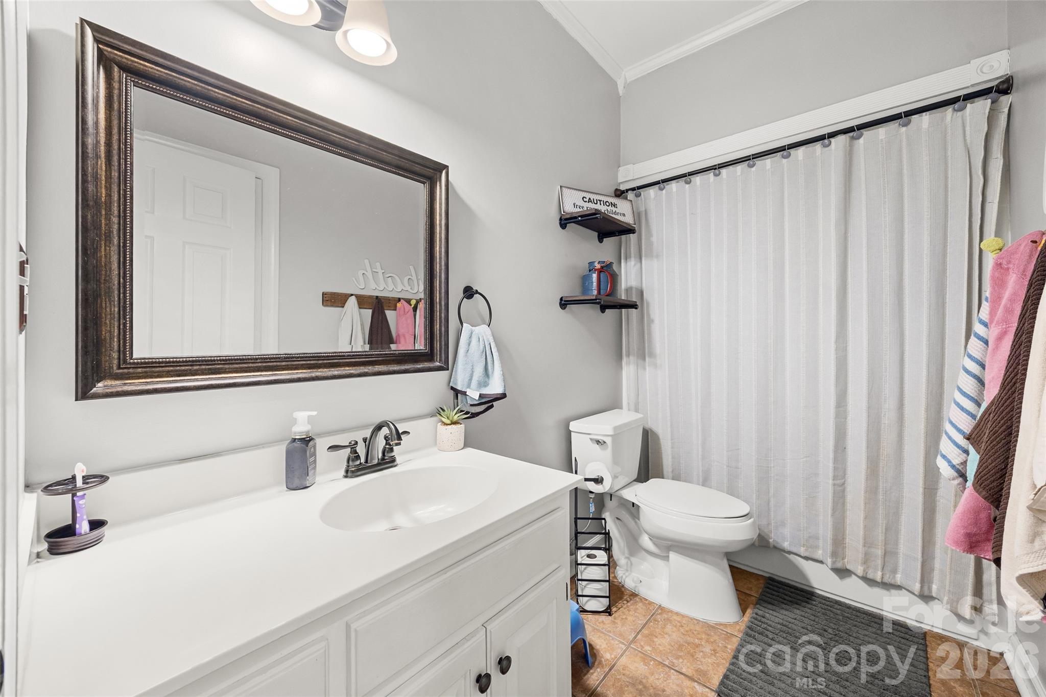3470 Victorian Hills Drive #32 — Richburg