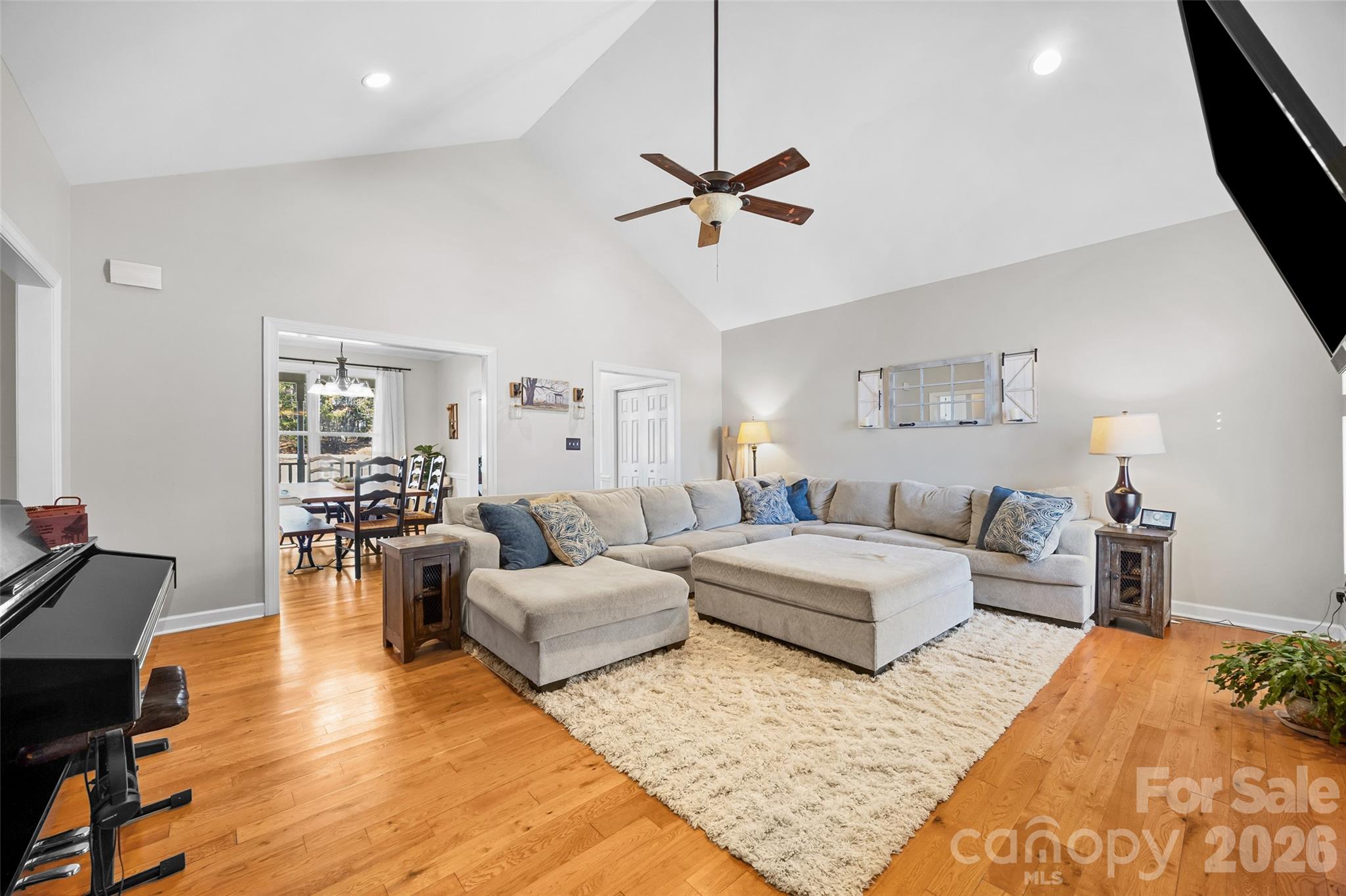3470 Victorian Hills Drive #32 — Richburg