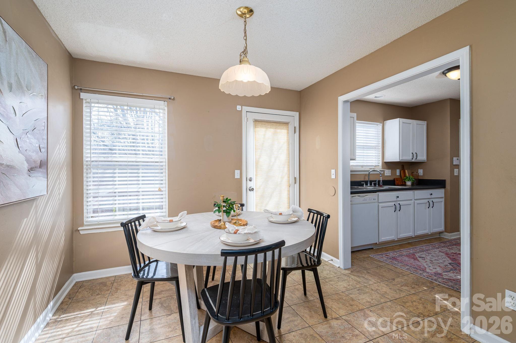 1434 Swaying Branch Lane — Clover