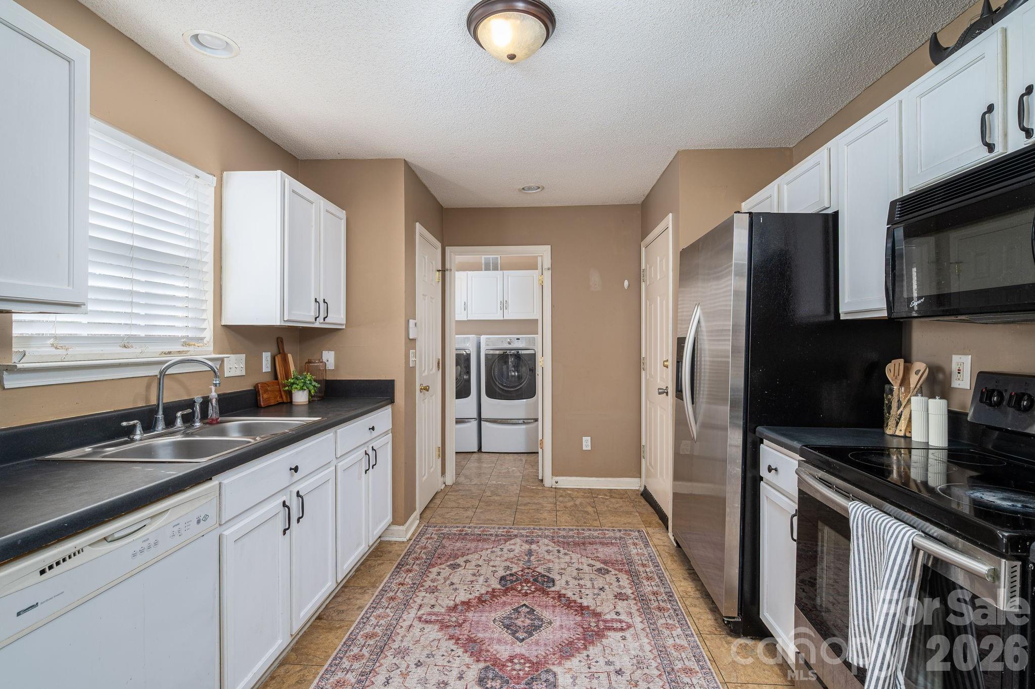 1434 Swaying Branch Lane — Clover