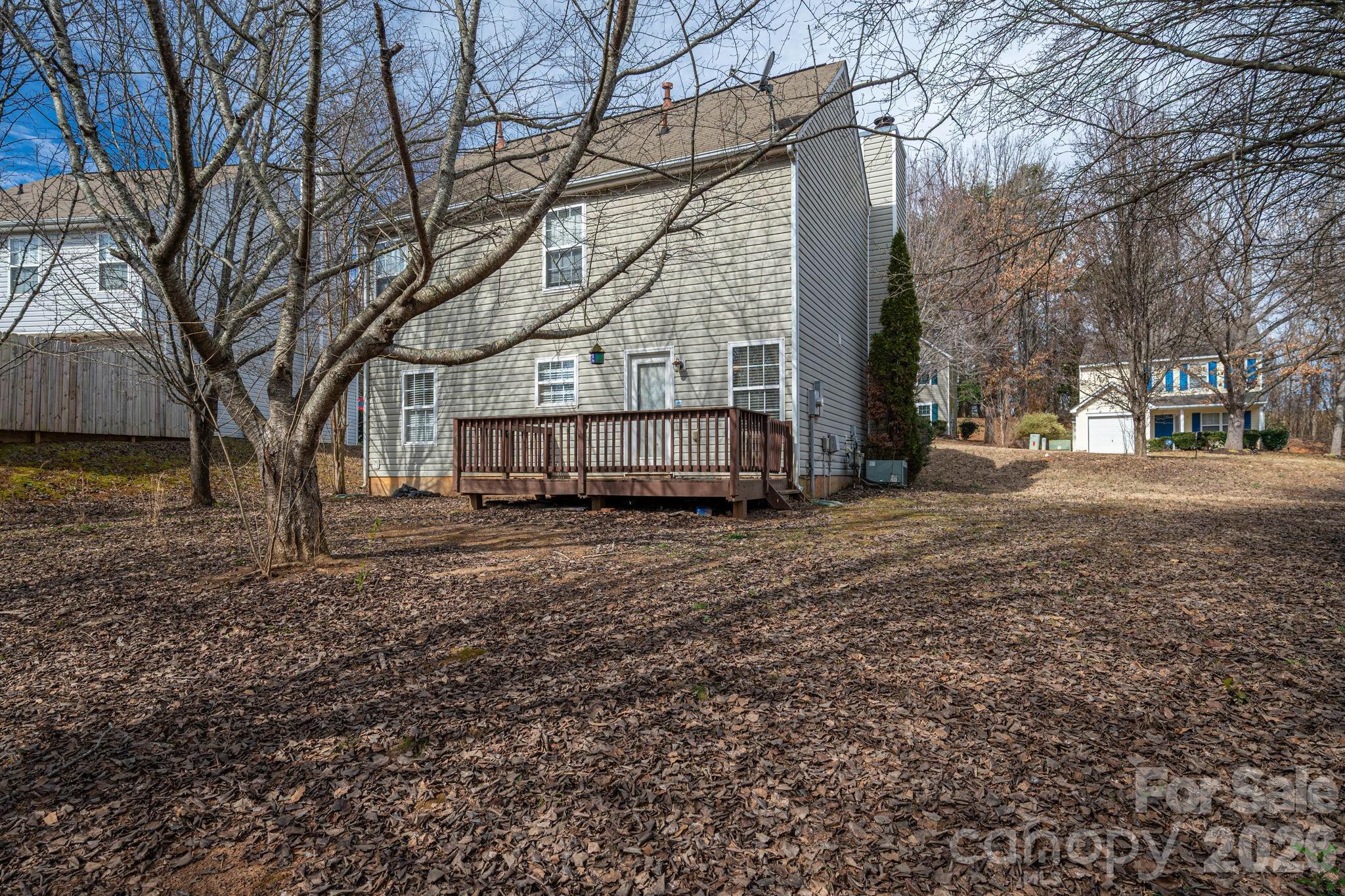 1434 Swaying Branch Lane — Clover