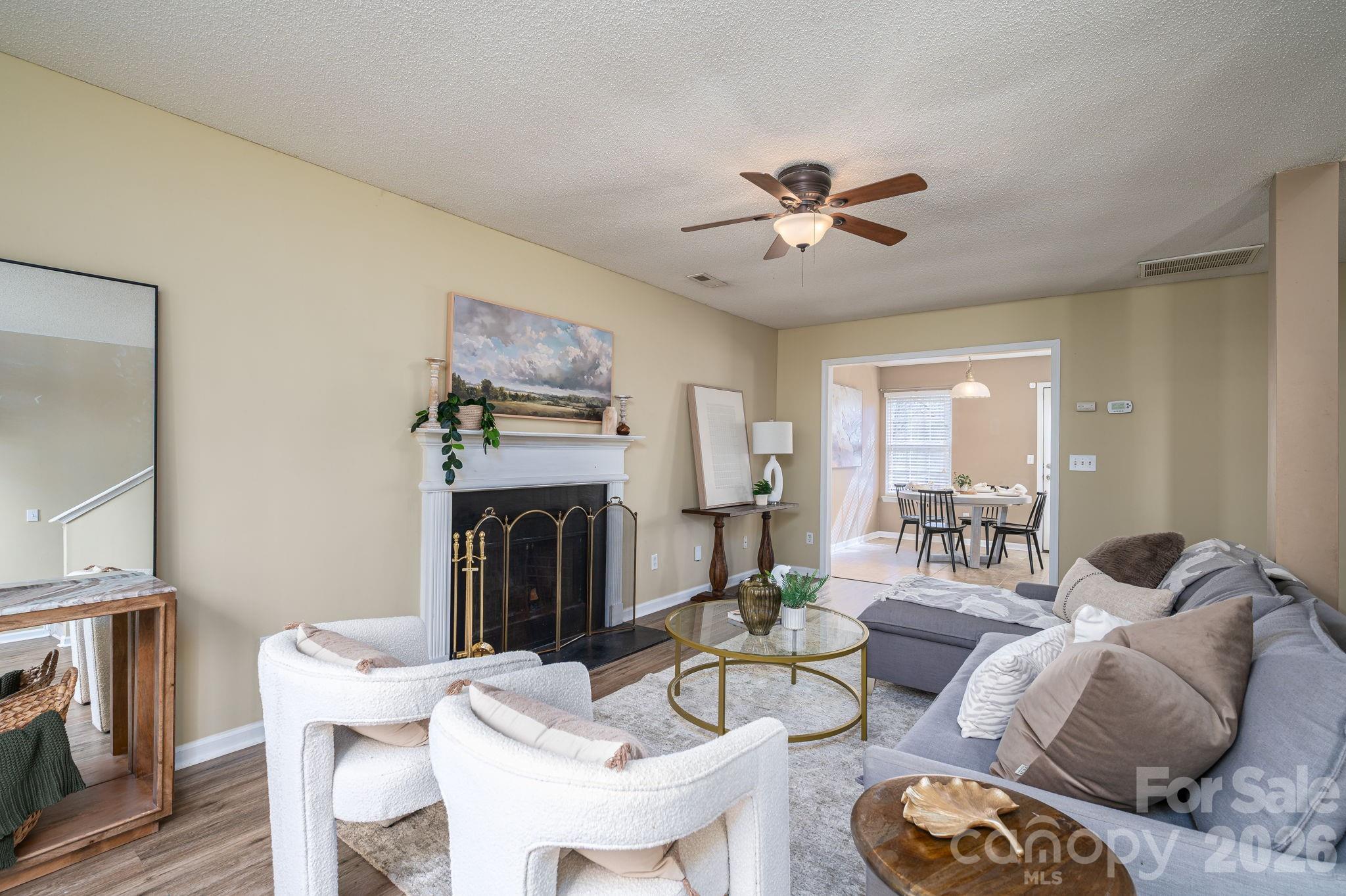 1434 Swaying Branch Lane — Clover