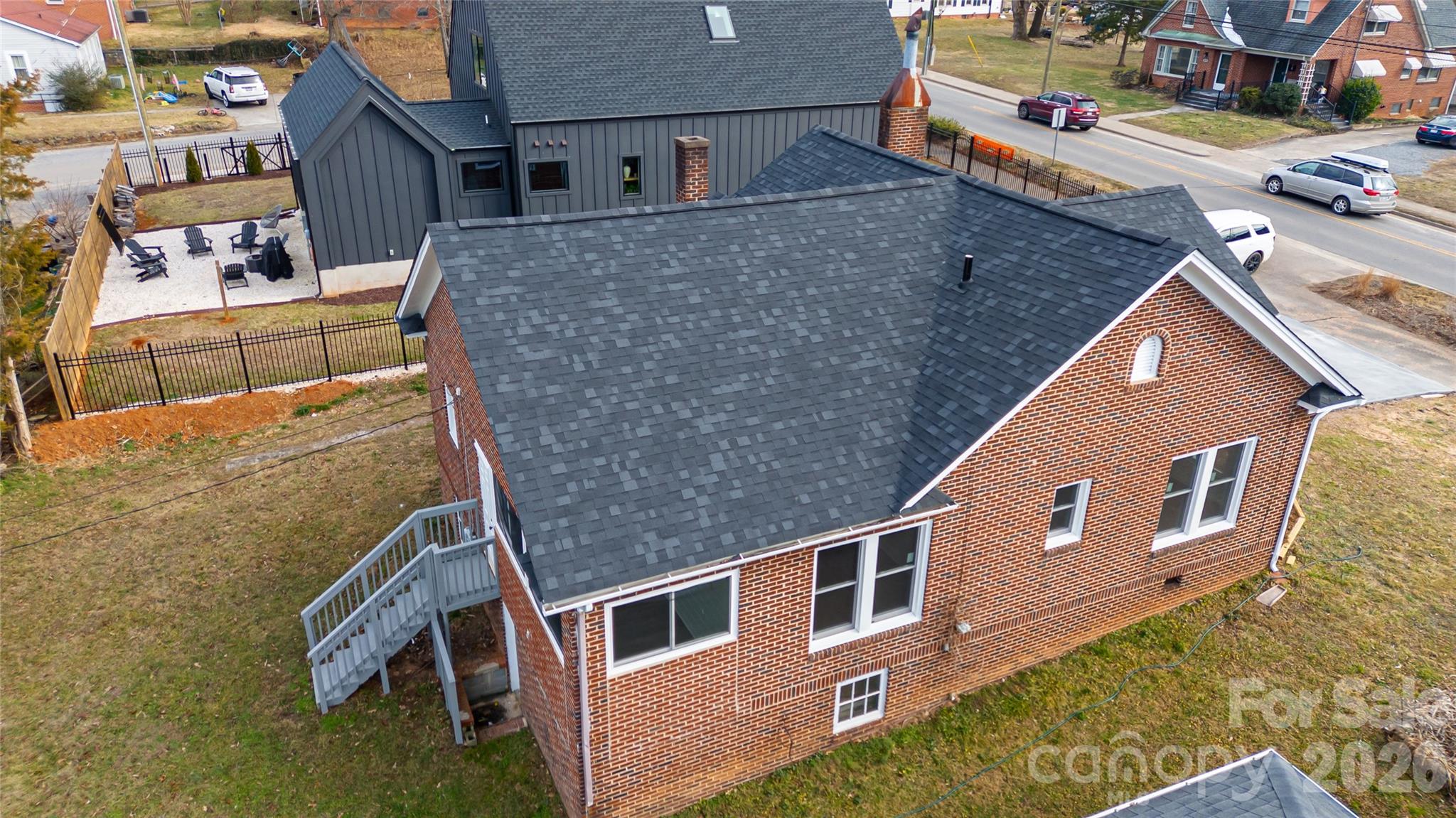 430 N Green Street — Morganton