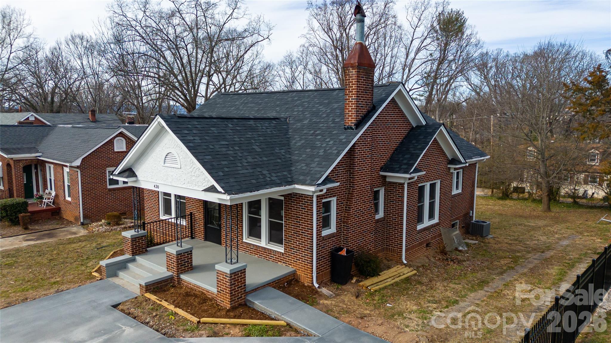 430 N Green Street — Morganton