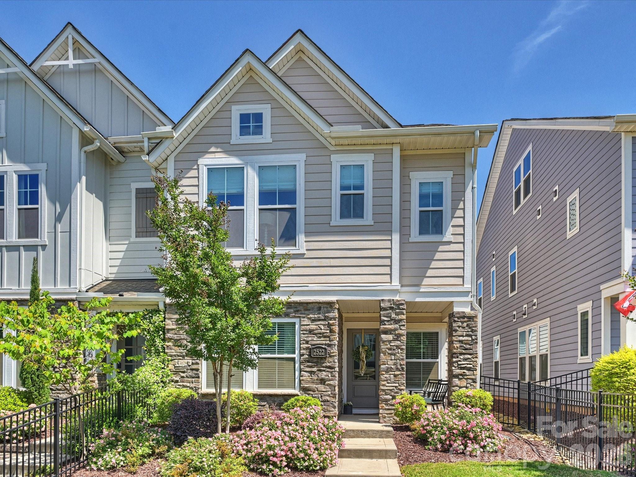 2522 Lydia Avenue — Charlotte