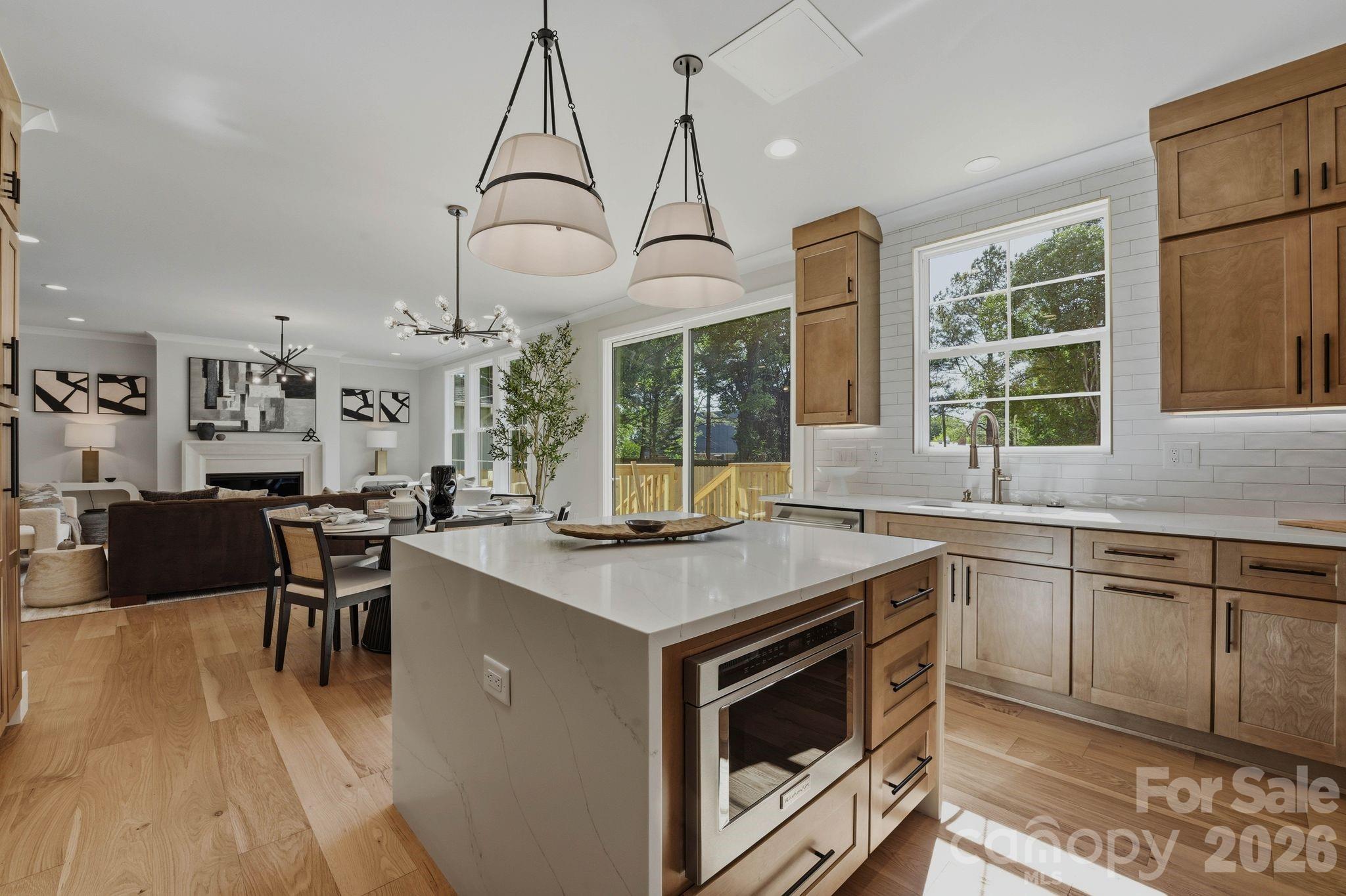 1637 Longfellow Street — Charlotte