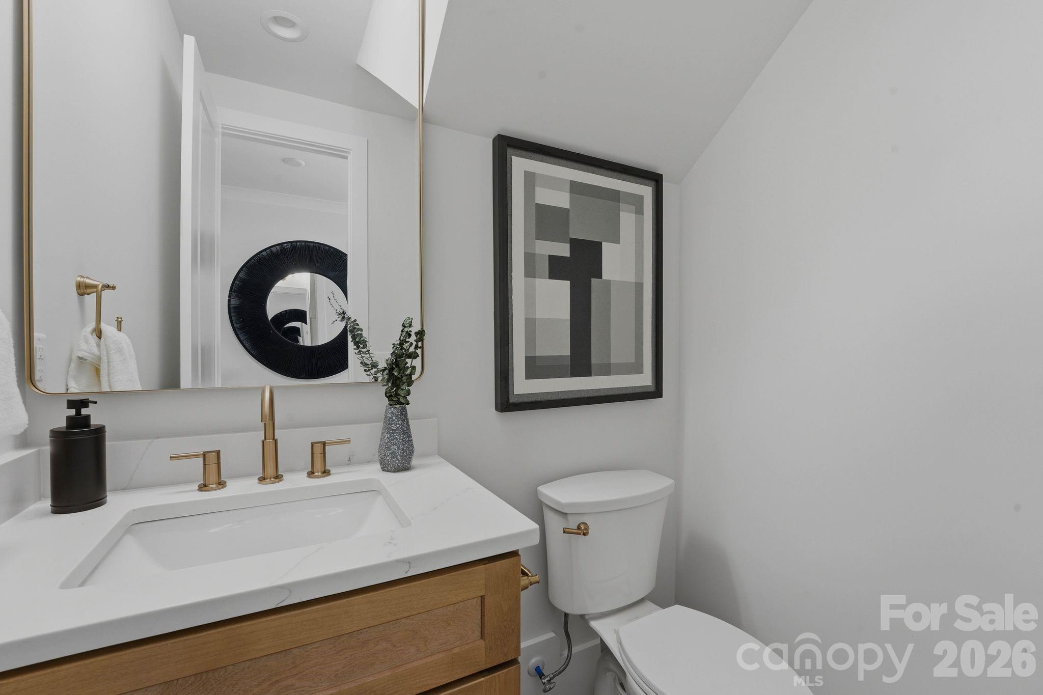 1637 Longfellow Street — Charlotte