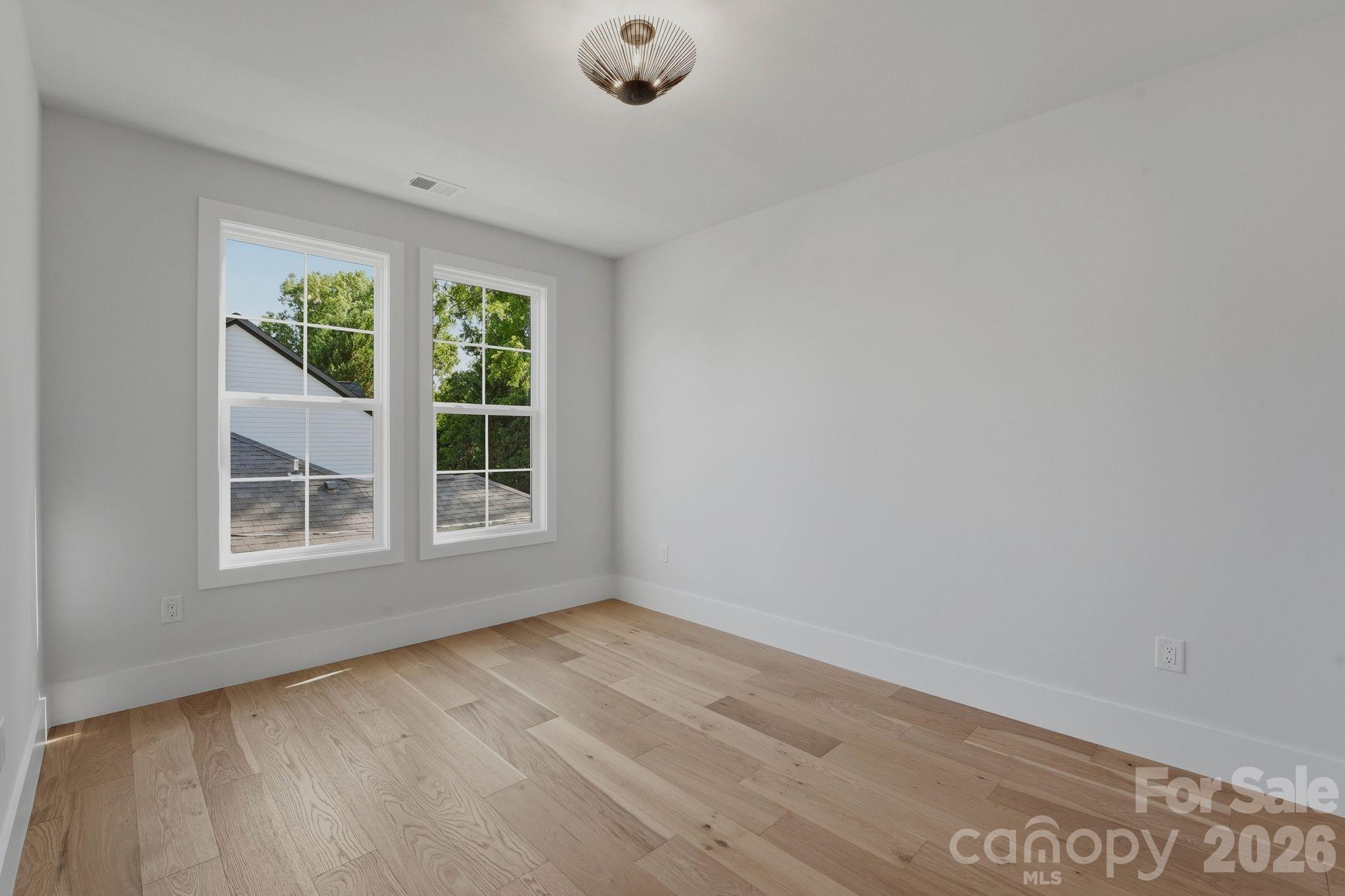 1637 Longfellow Street — Charlotte