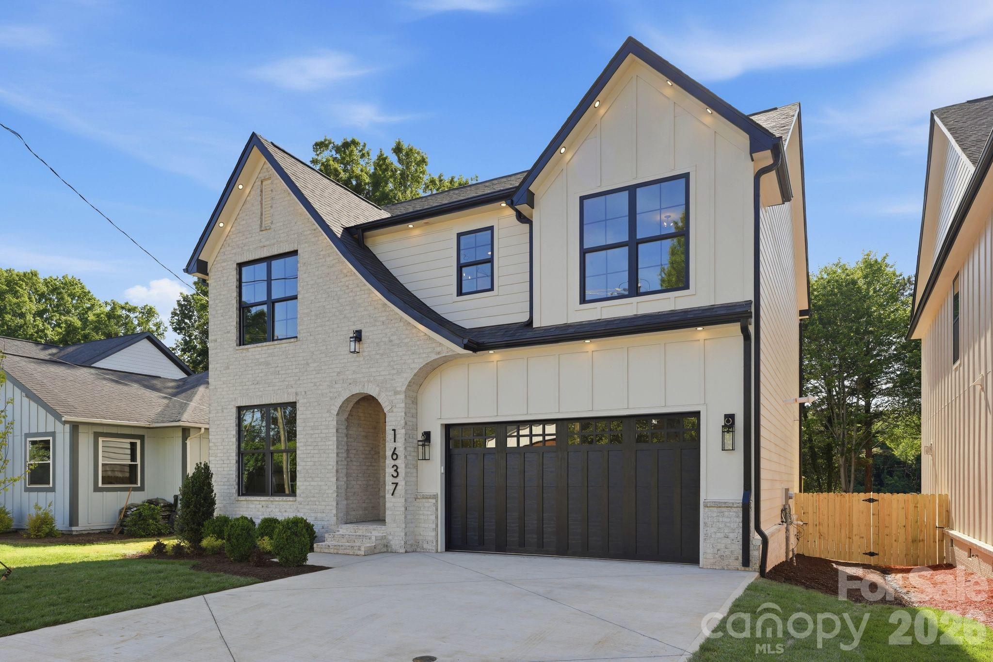 1637 Longfellow Street — Charlotte