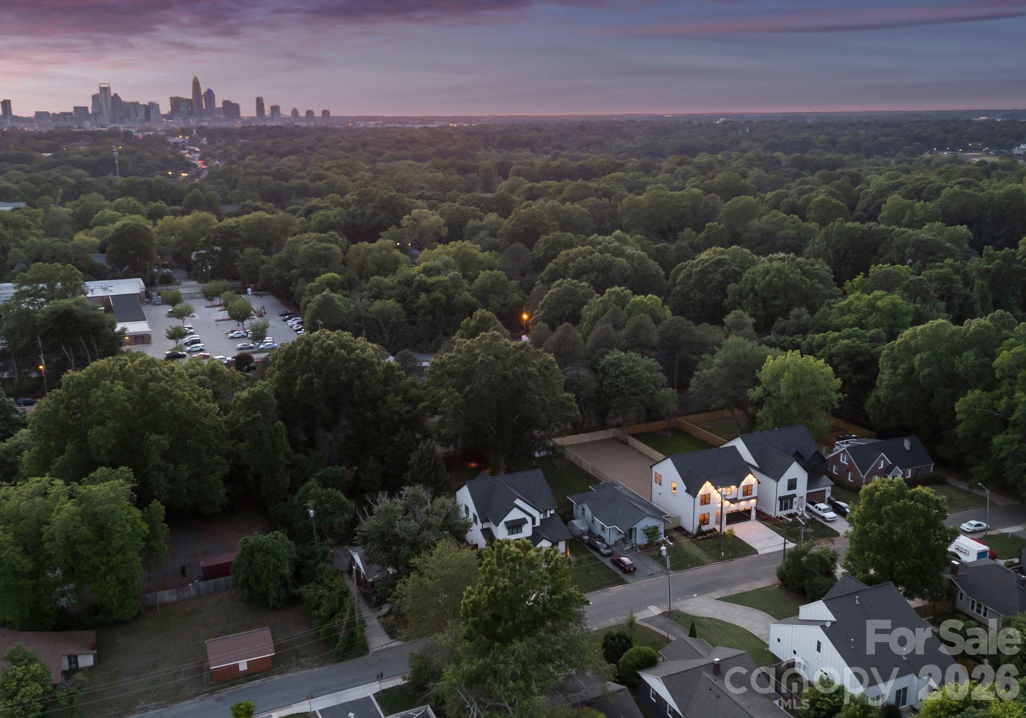 1637 Longfellow Street — Charlotte