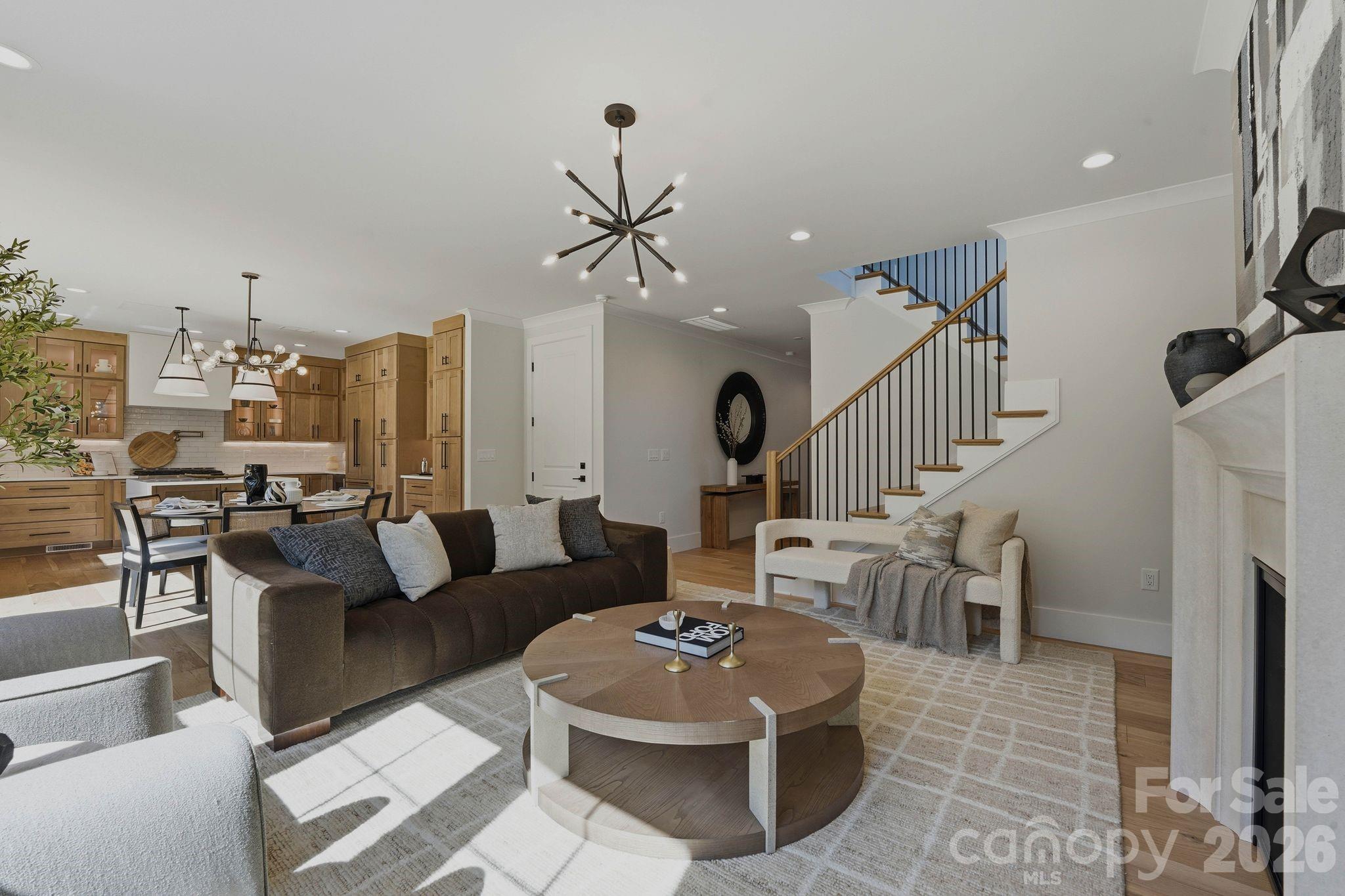 1637 Longfellow Street — Charlotte