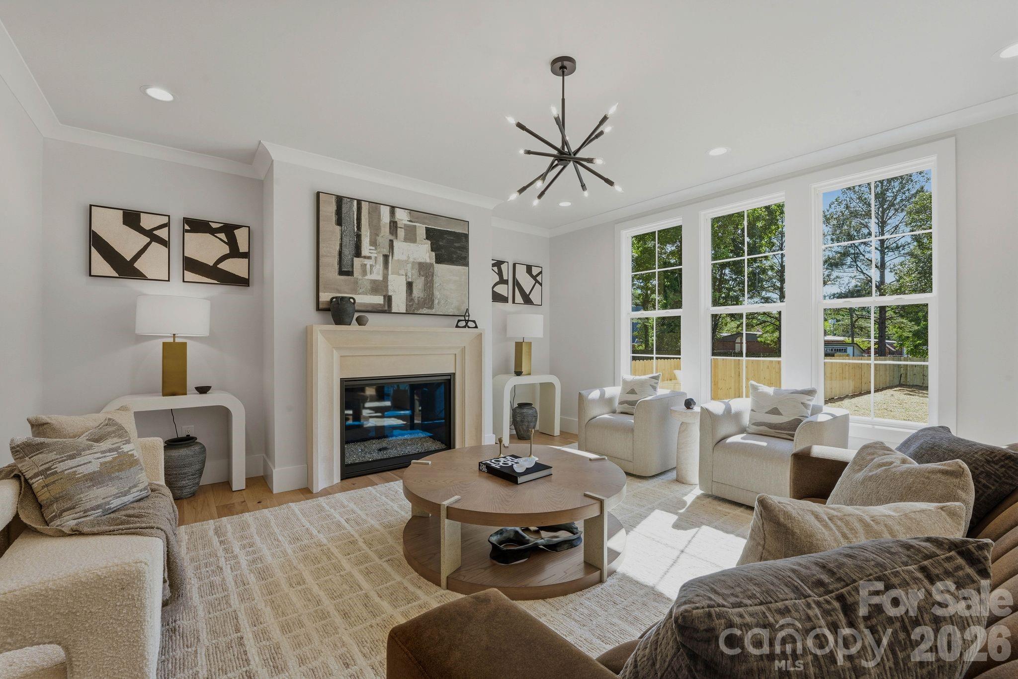 1637 Longfellow Street — Charlotte