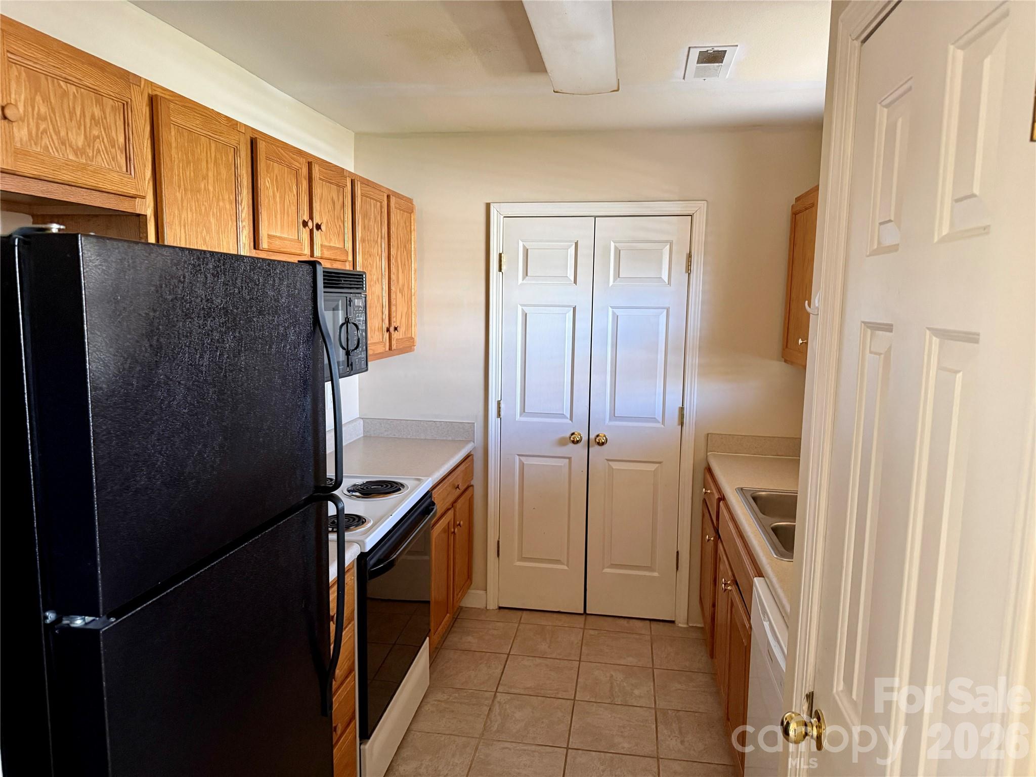 703 Olde Covington Way — Arden
