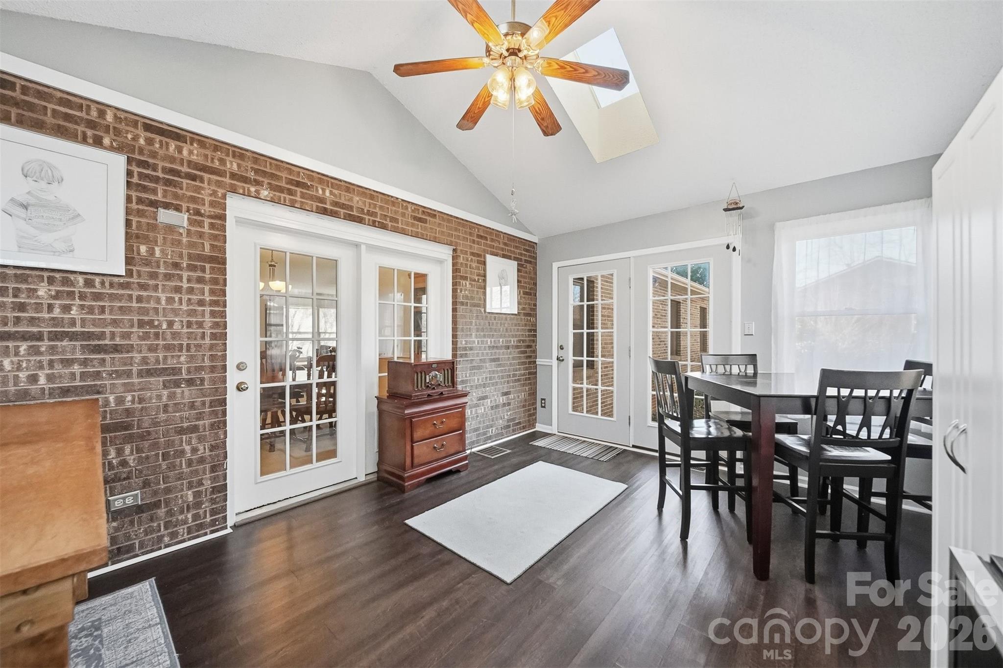 5216 Bethel Church Road — Hickory