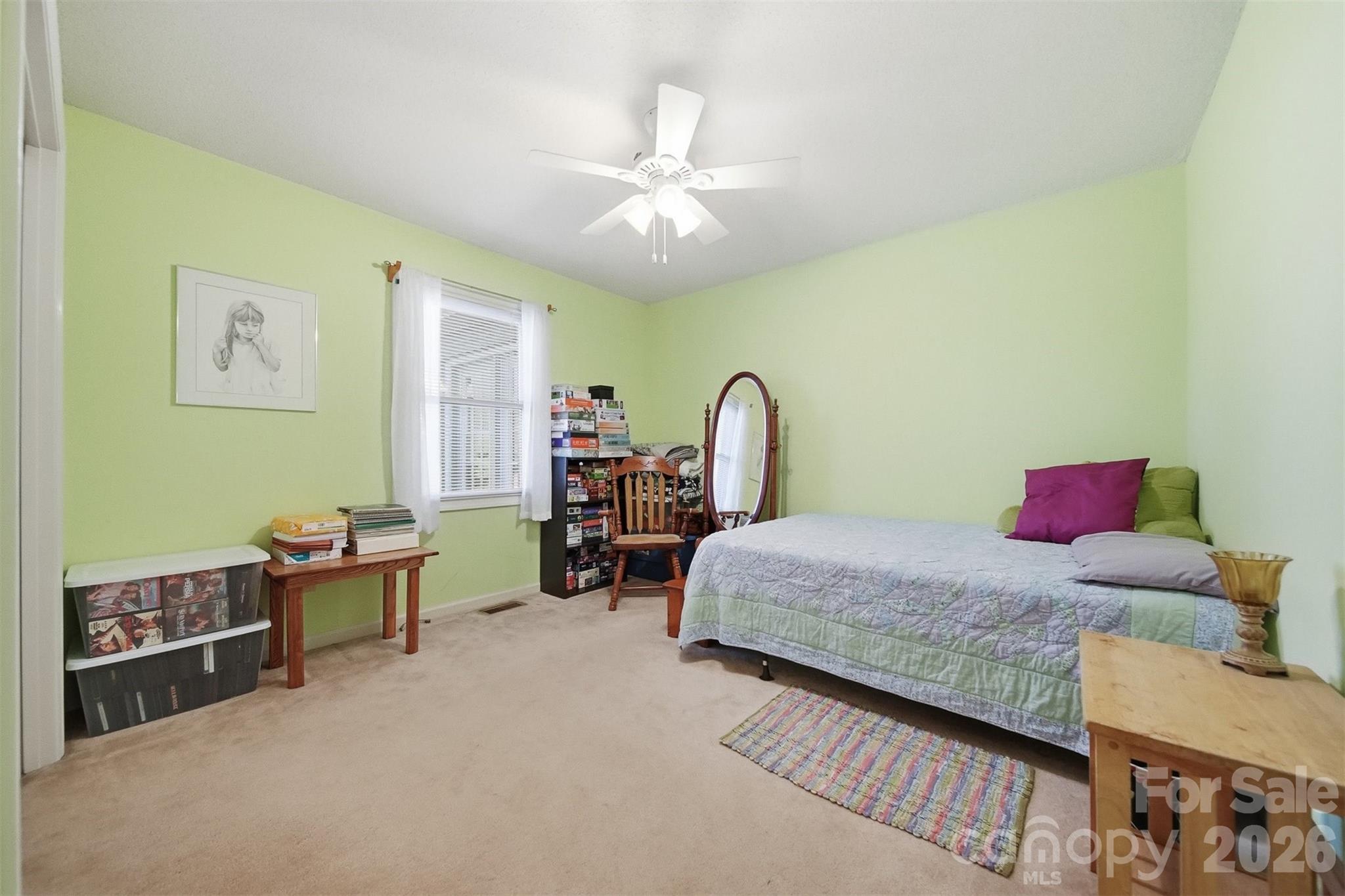 5216 Bethel Church Road — Hickory