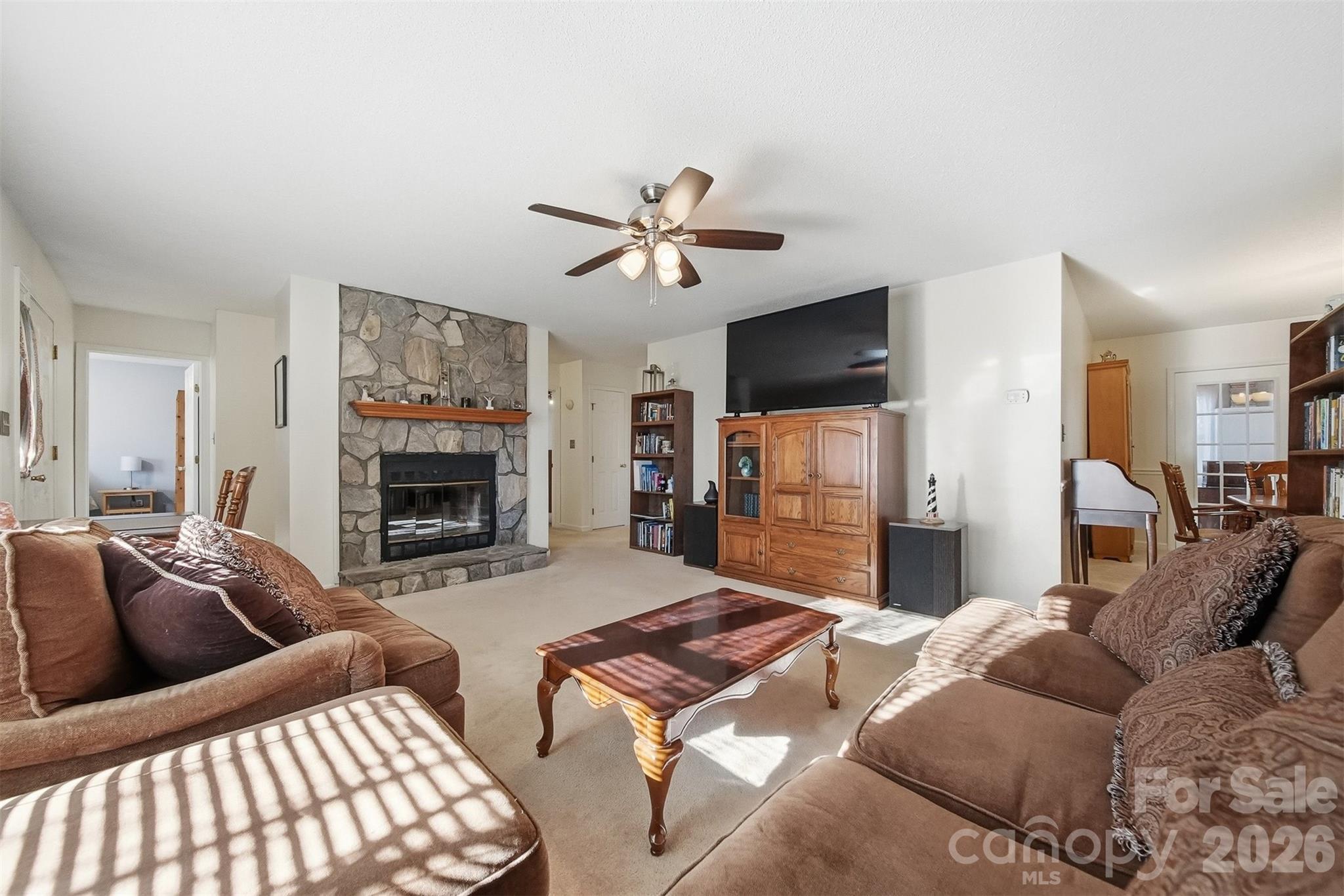 5216 Bethel Church Road — Hickory